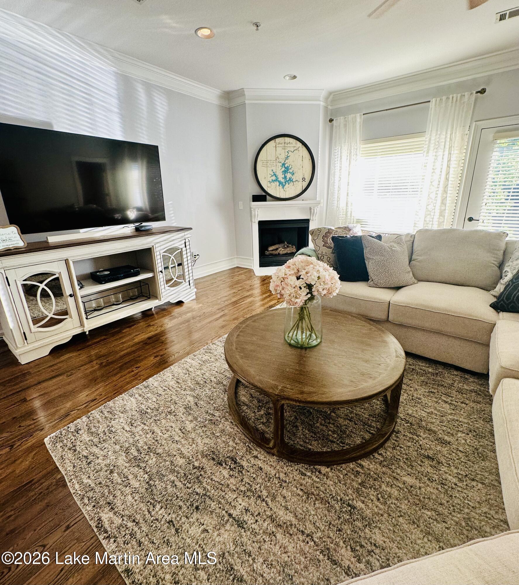 64 Stoneview Summit Crt