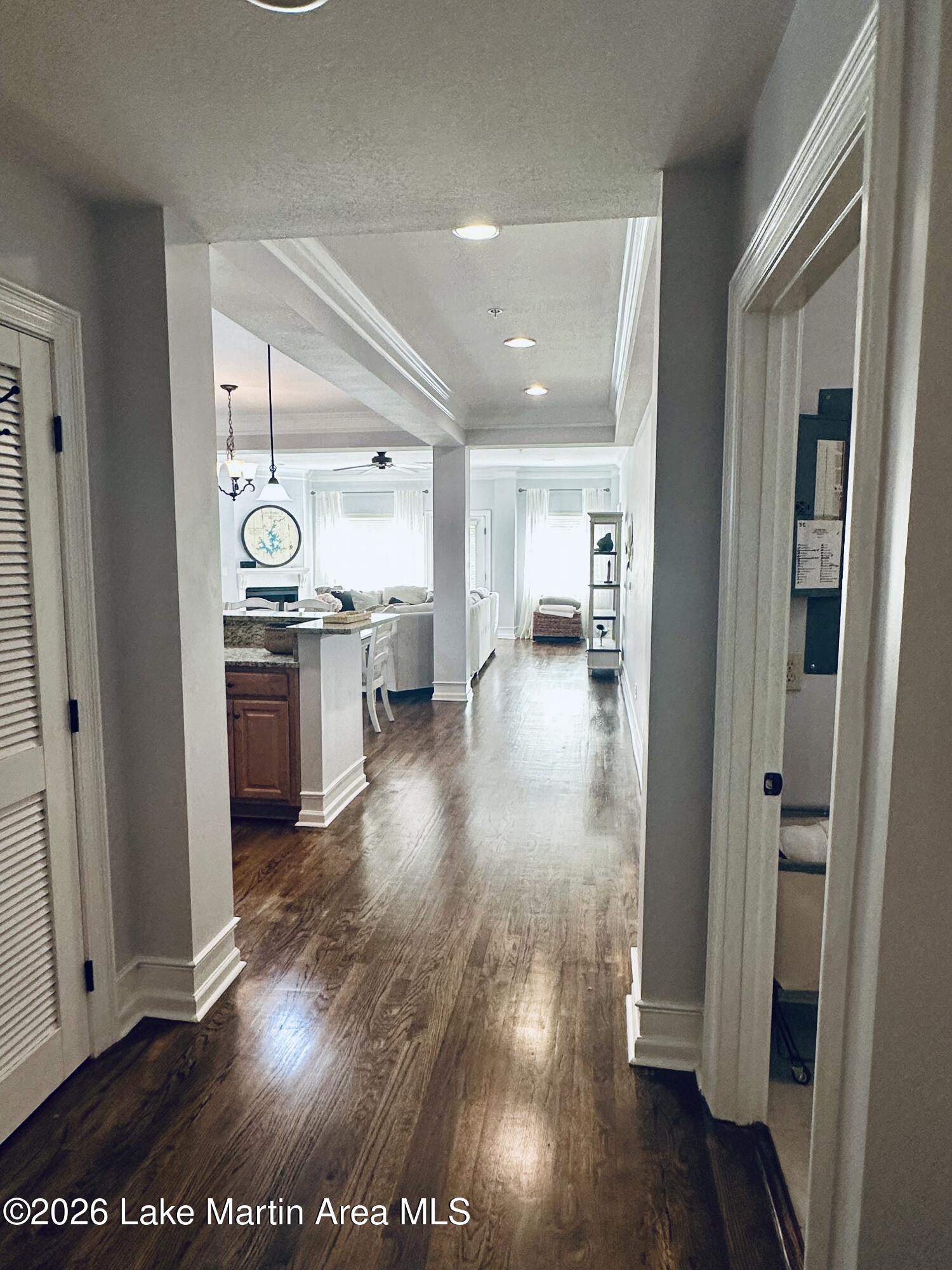 64 Stoneview Summit Crt