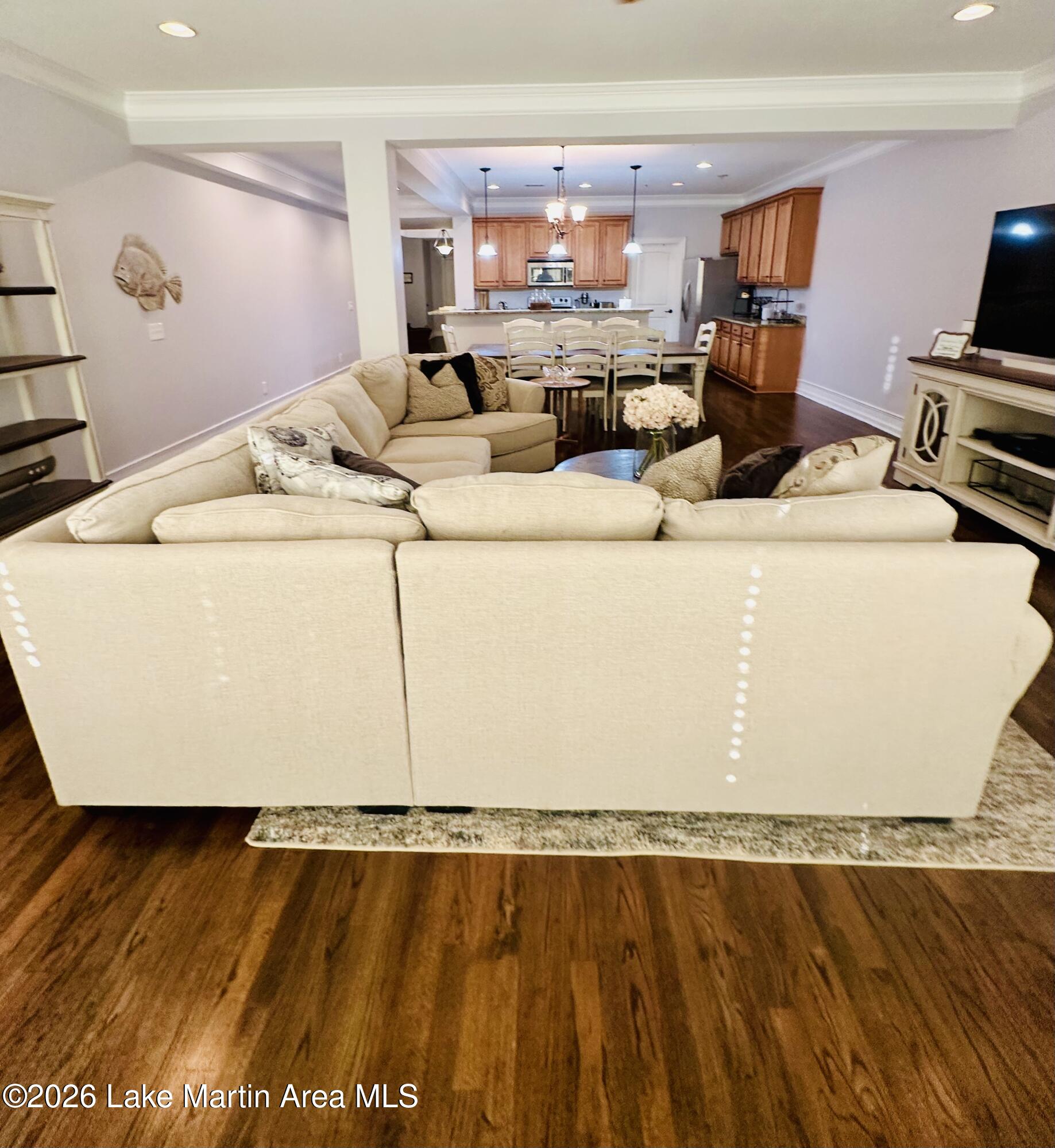 64 Stoneview Summit Crt