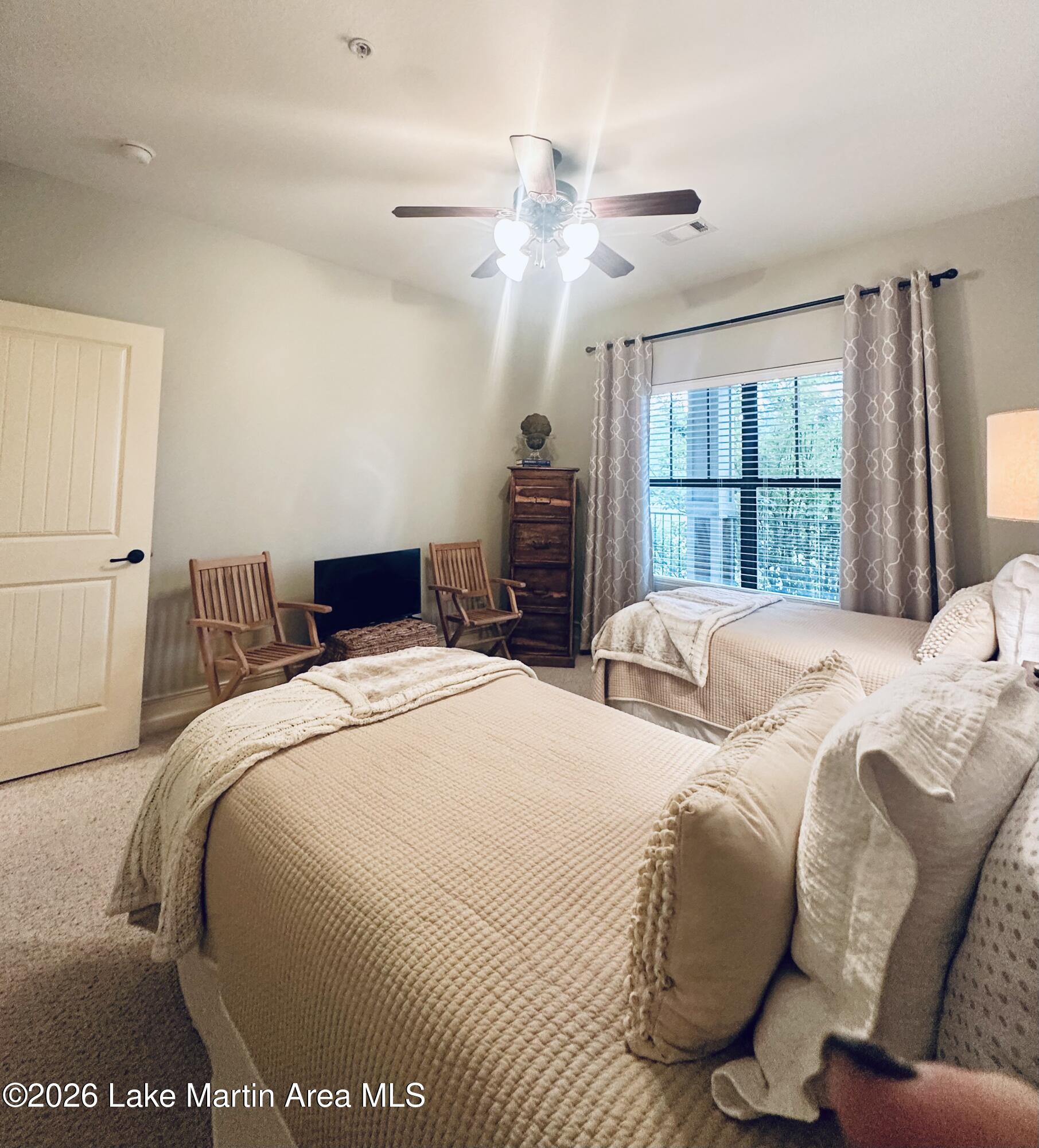 48 Stoneview Summit Crt
