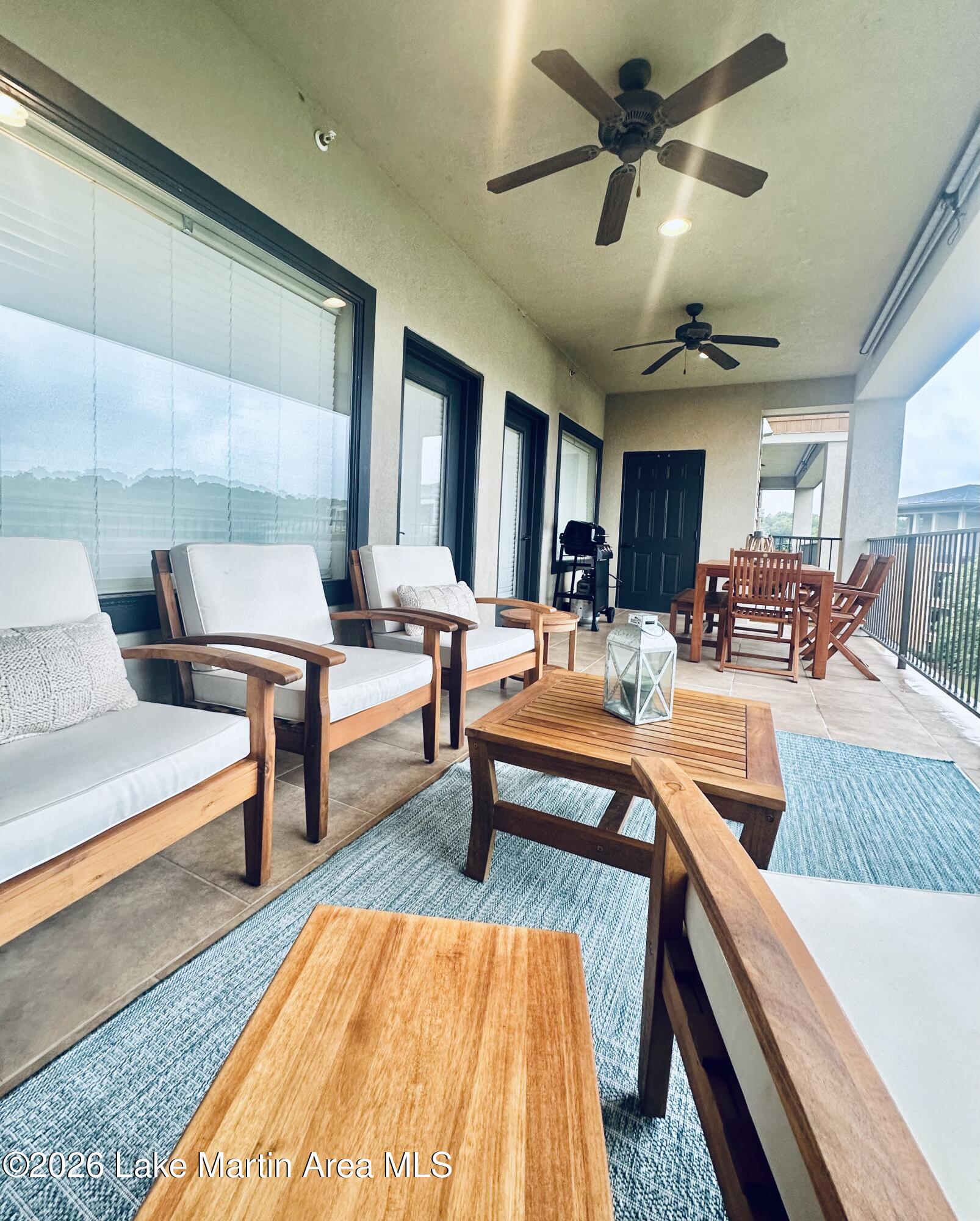 48 Stoneview Summit Crt