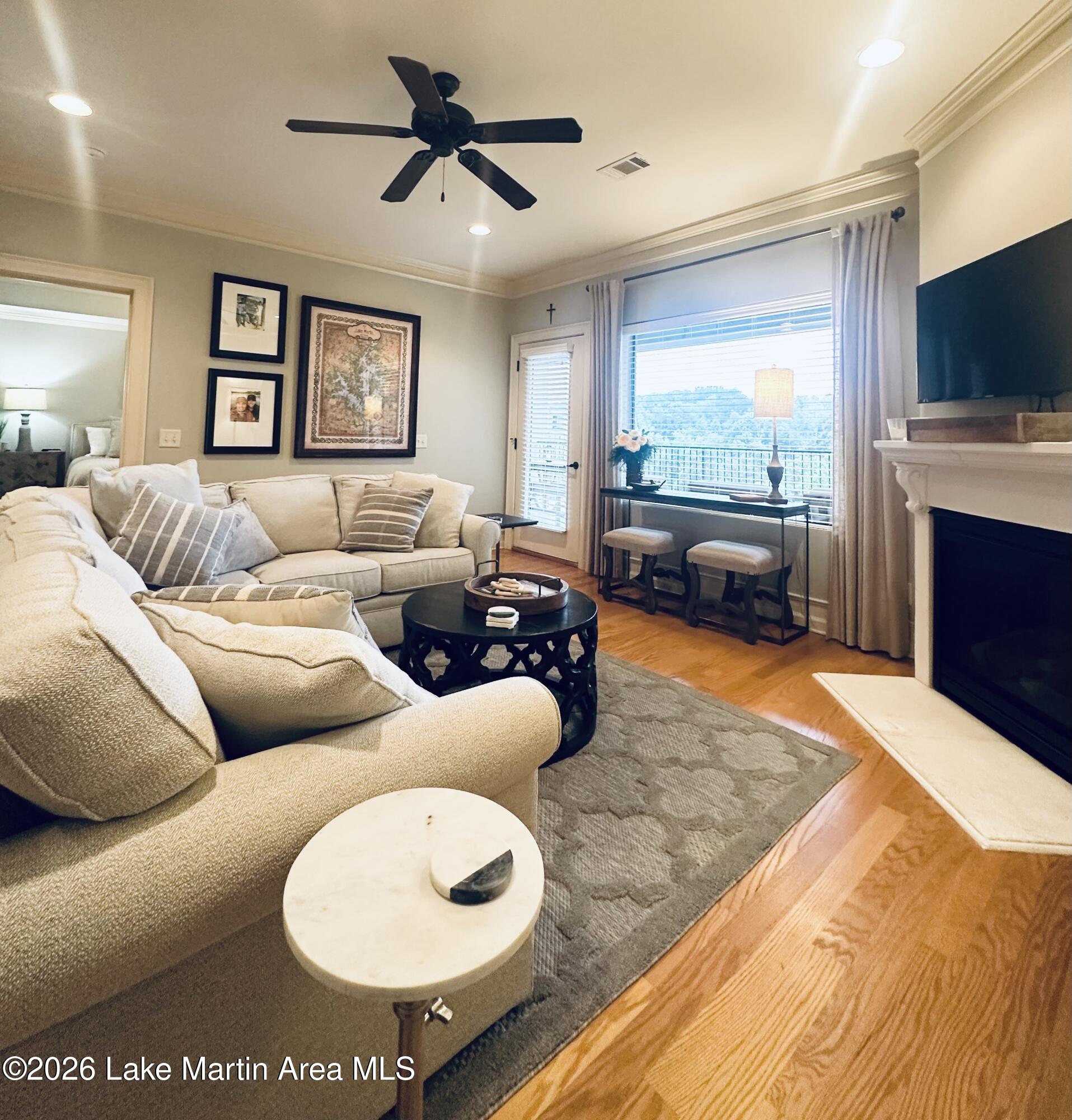 48 Stoneview Summit Crt
