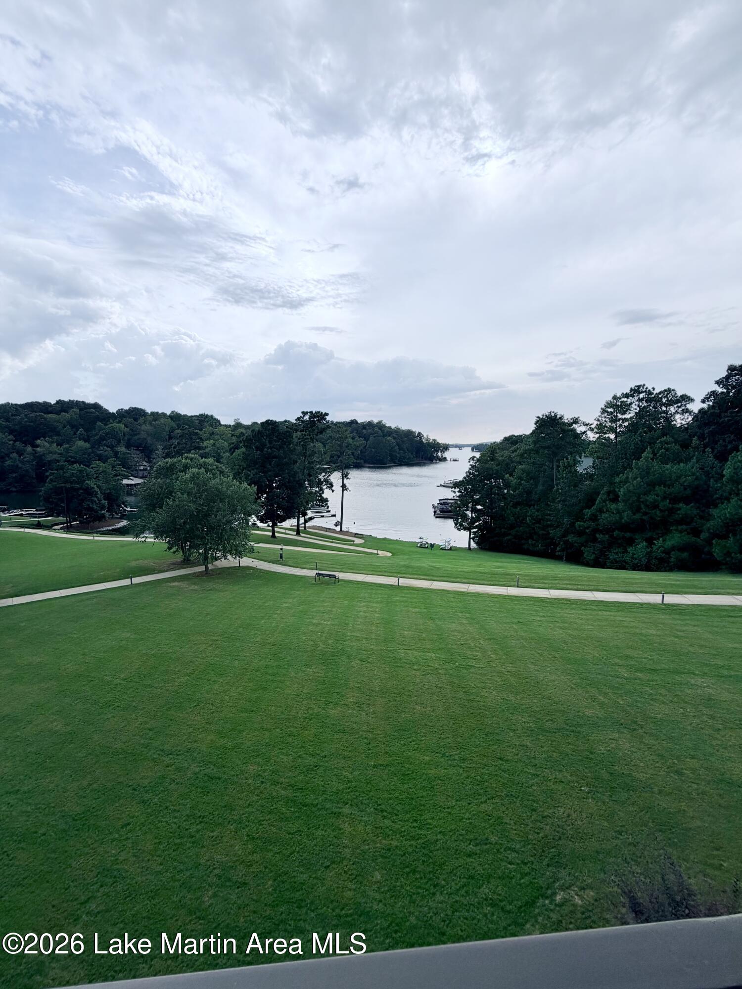 48 Stoneview Summit Crt