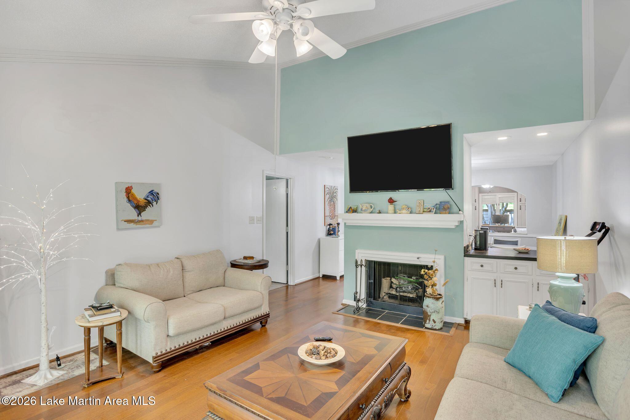 35 Moonlight Ln