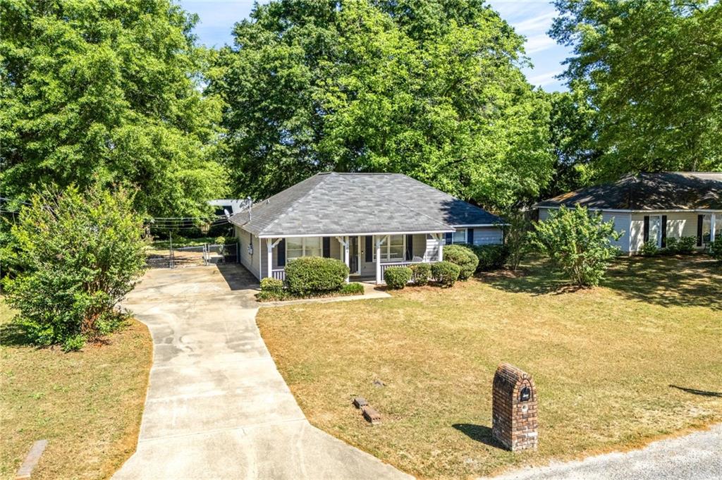 128 Lee Road 918