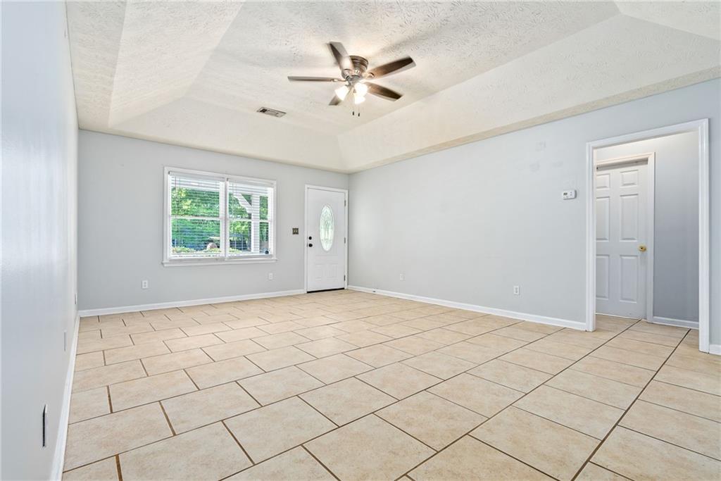 128 Lee Road 918