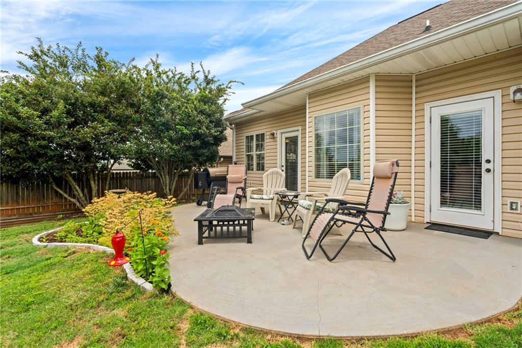 2902 Anderson Lakes Circle