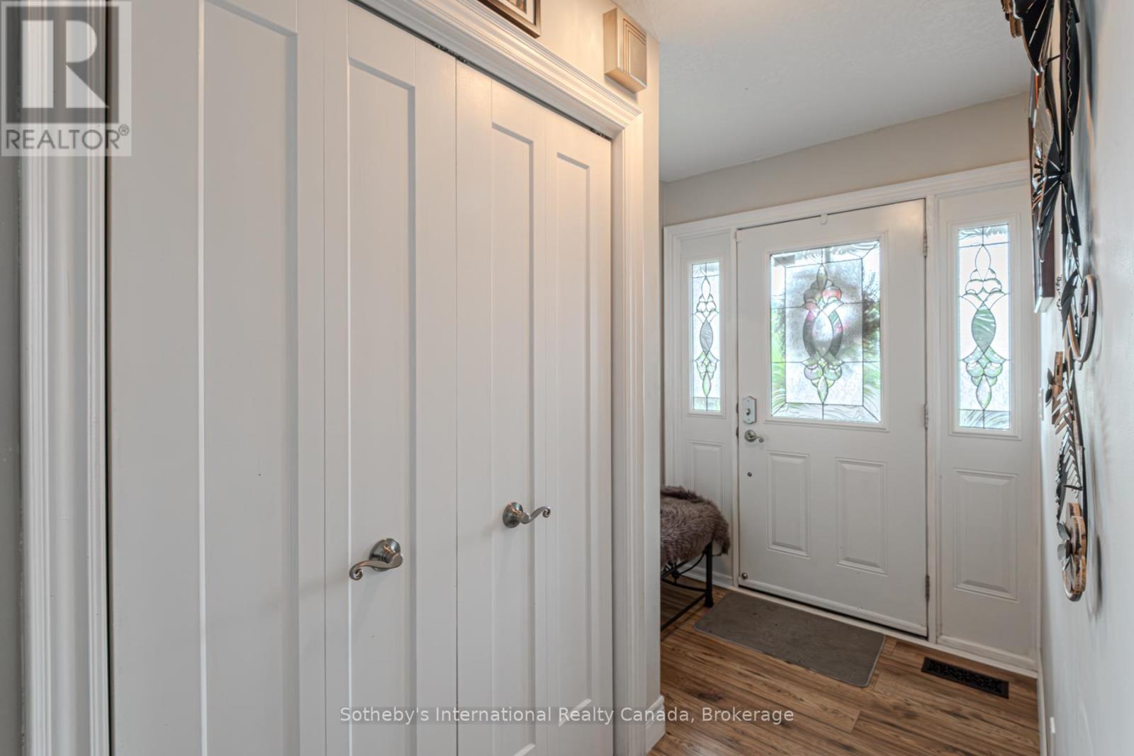 2 BALMORAL STREET