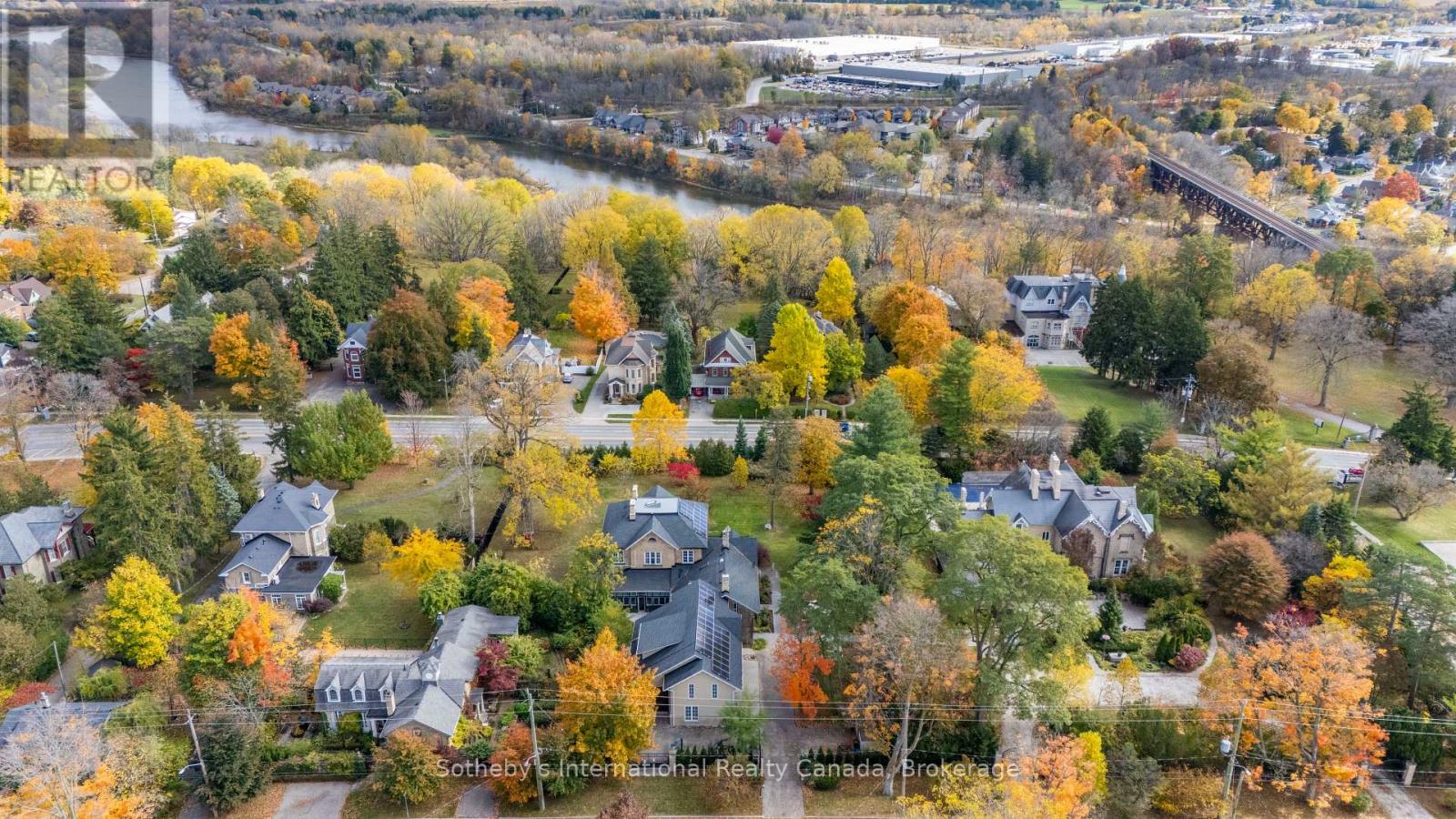 194 GRAND RIVER STREET N