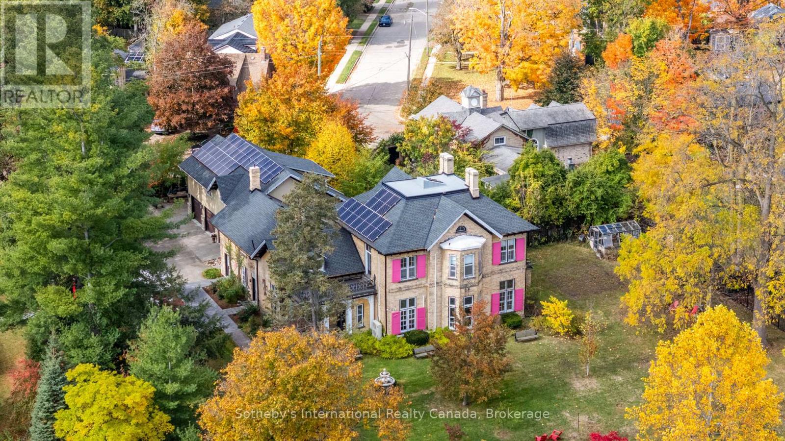 194 GRAND RIVER STREET N