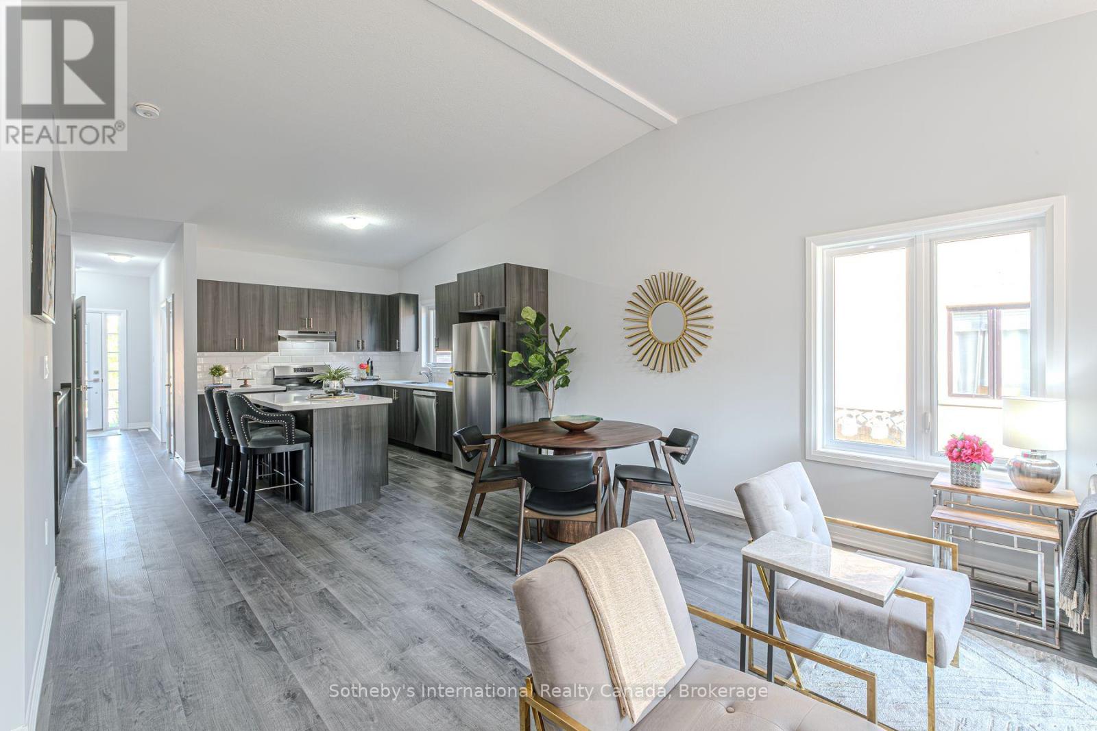 20 - 550 GREY STREET