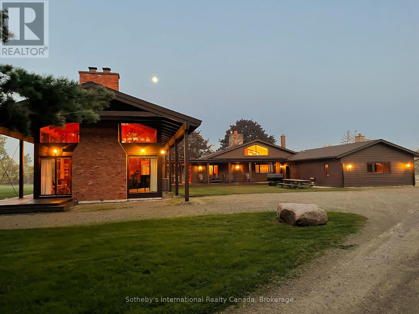 5874 CONCESSION 5 ROAD S