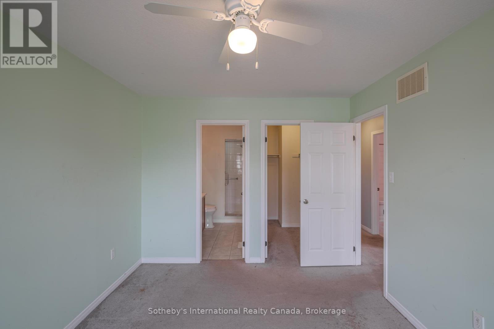 17 DWYER COURT