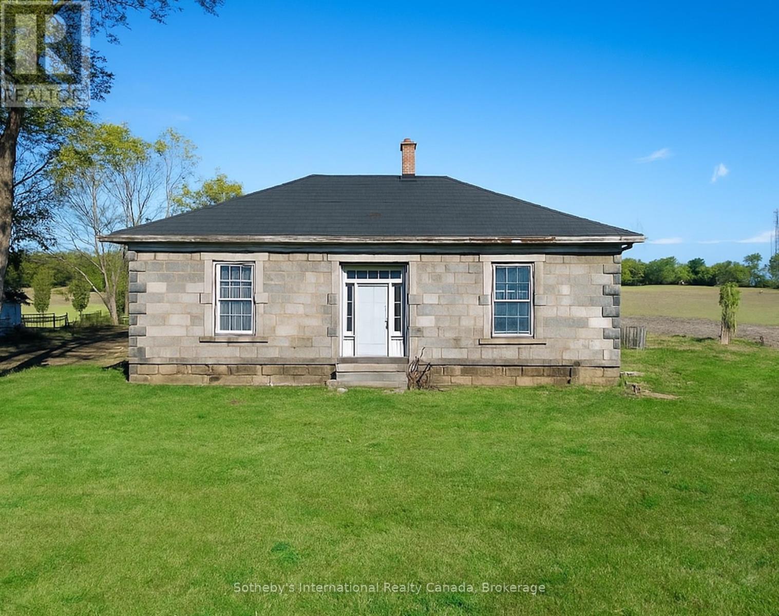 343 BLUE LAKE ROAD