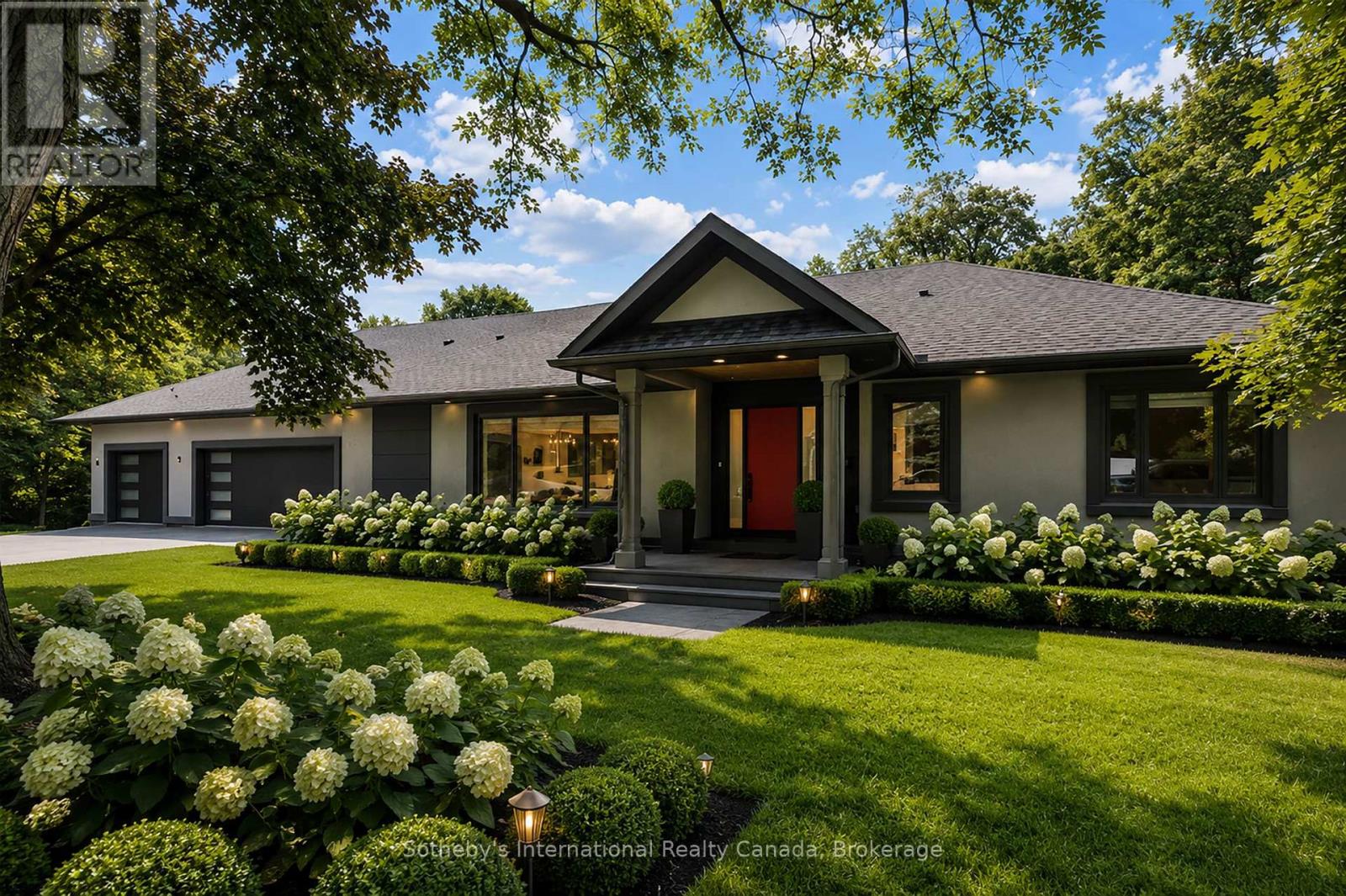 1 GAYWOOD GARDENS