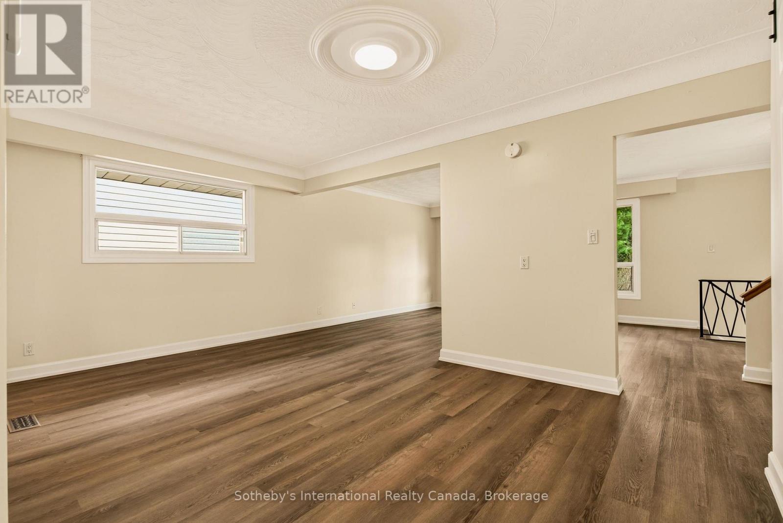 7 DELMAR DRIVE