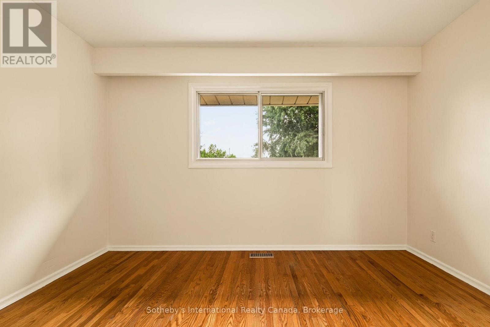 7 DELMAR DRIVE