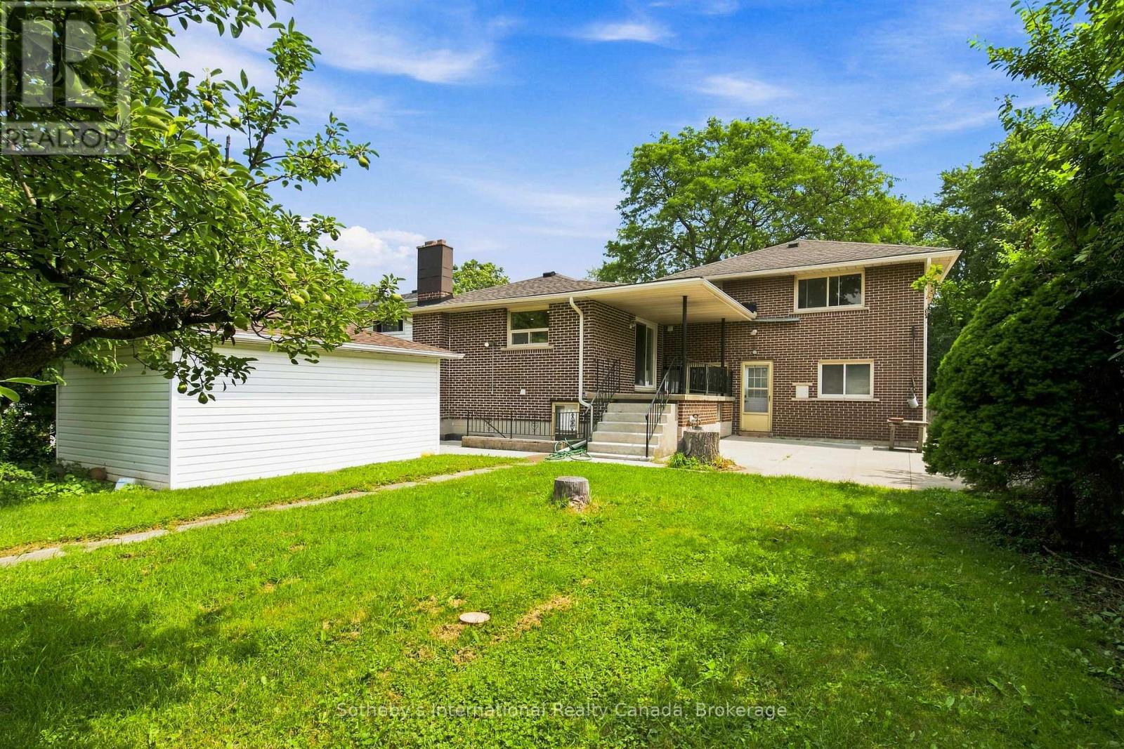 7 DELMAR DRIVE
