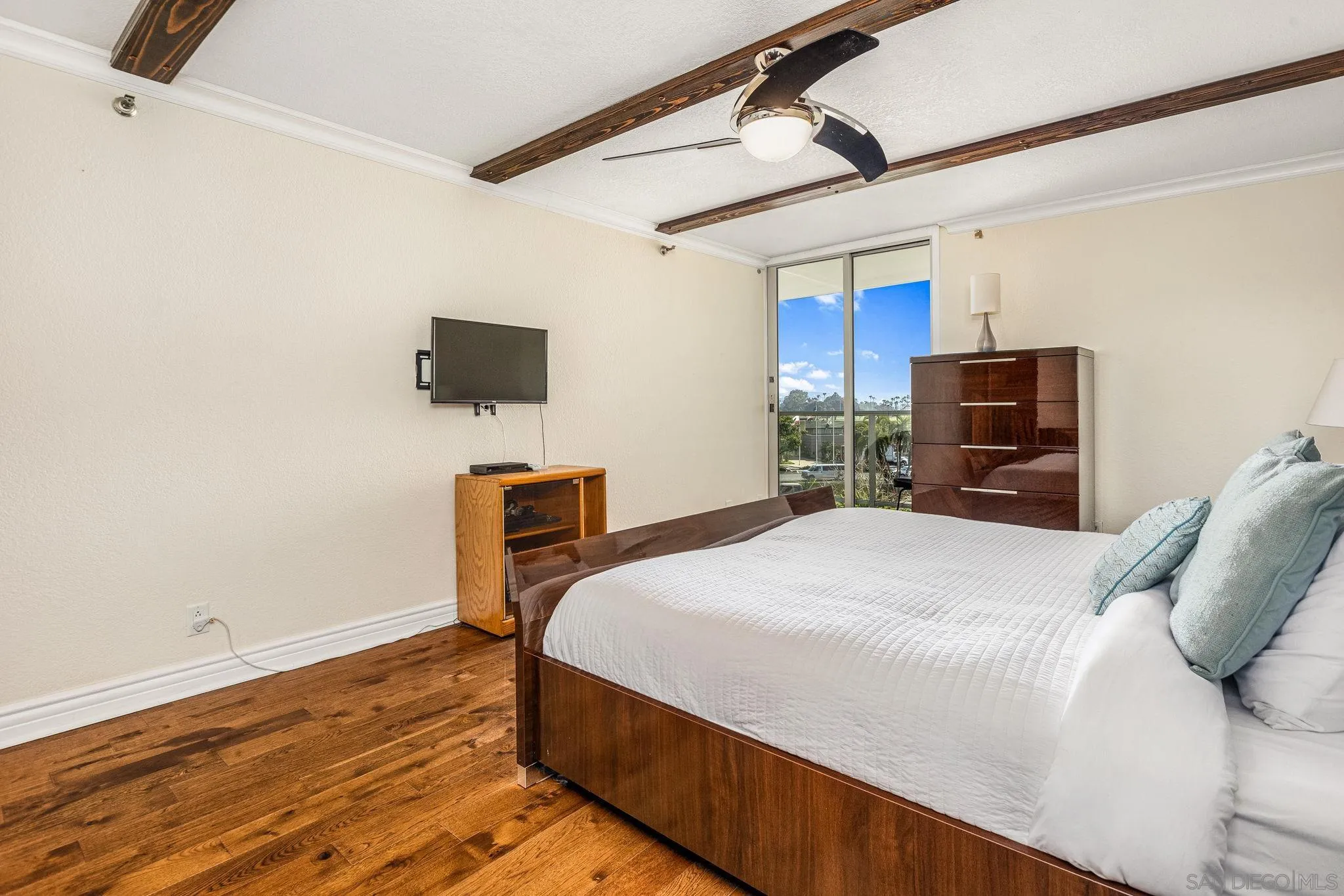 1750 Avenida Del Mundo Unit 210