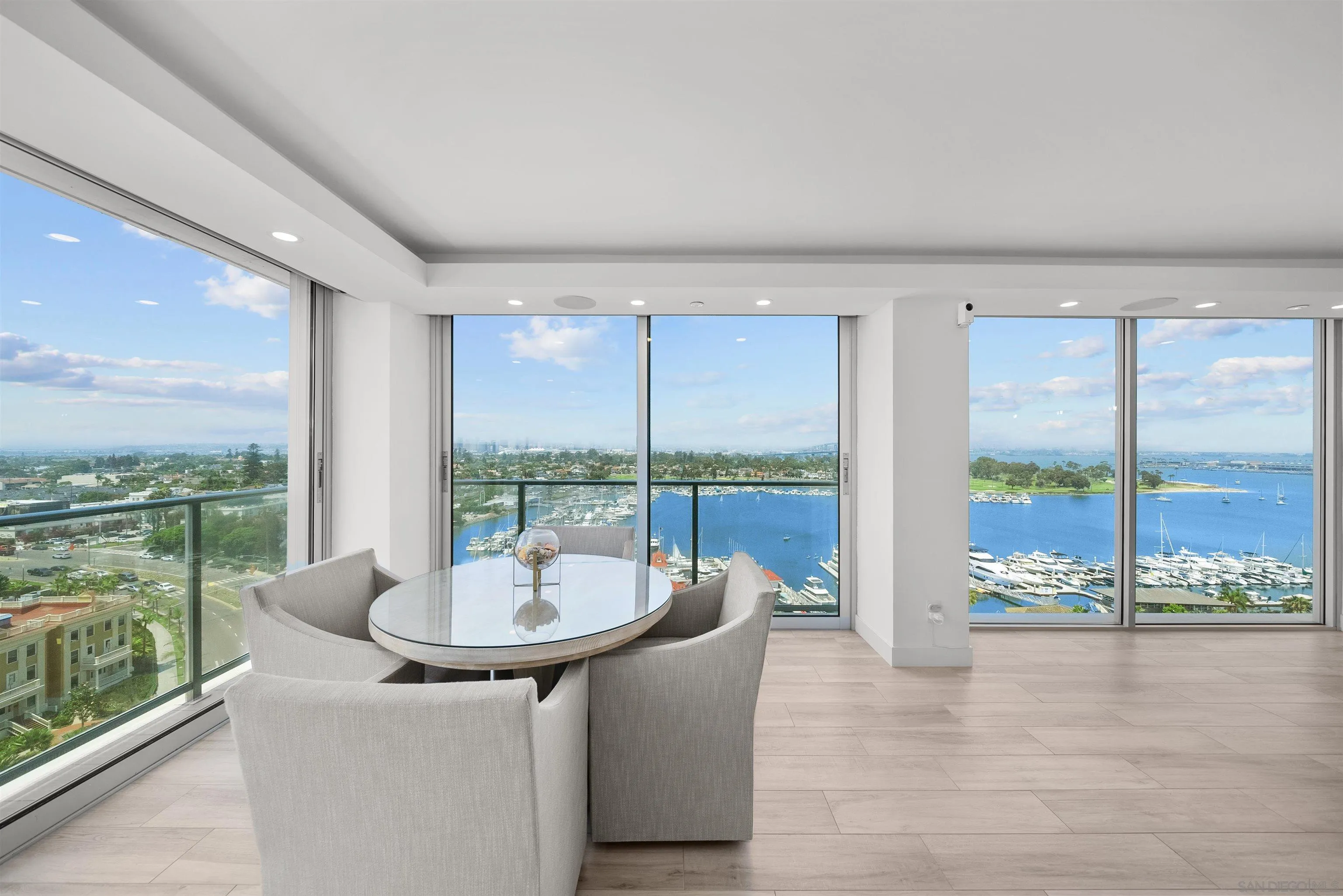 1710 Avenida Del Mundo Unit 1408
