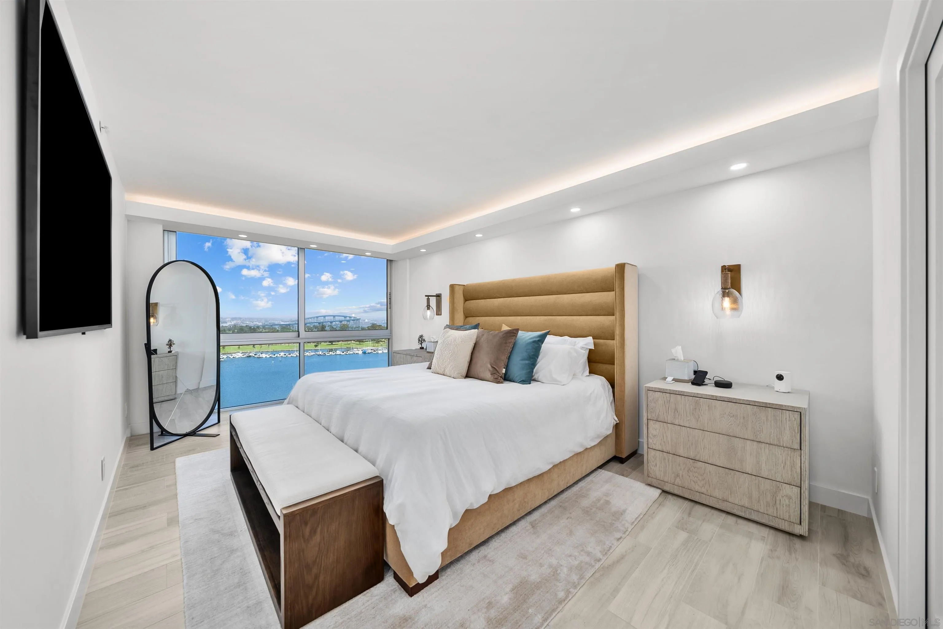 1710 Avenida Del Mundo Unit 1408
