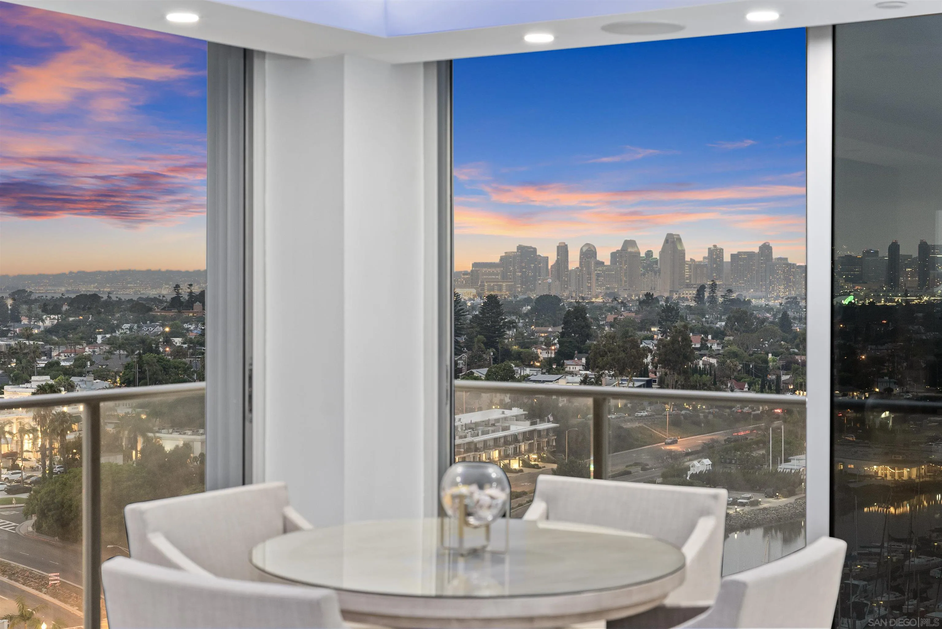 1710 Avenida Del Mundo Unit 1408