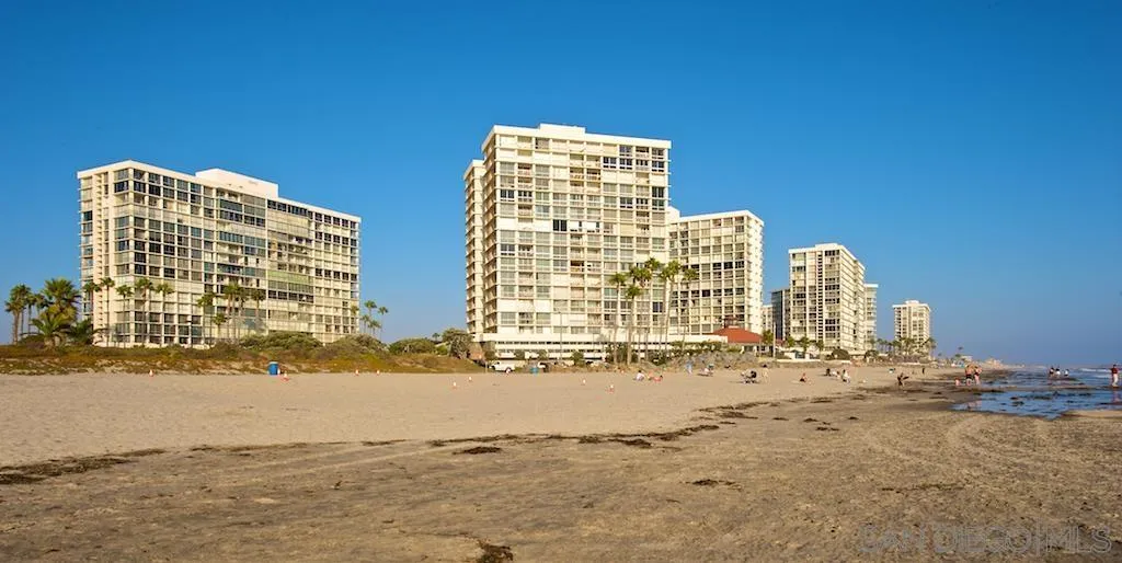 1710 Avenida Del Mundo Unit 1408