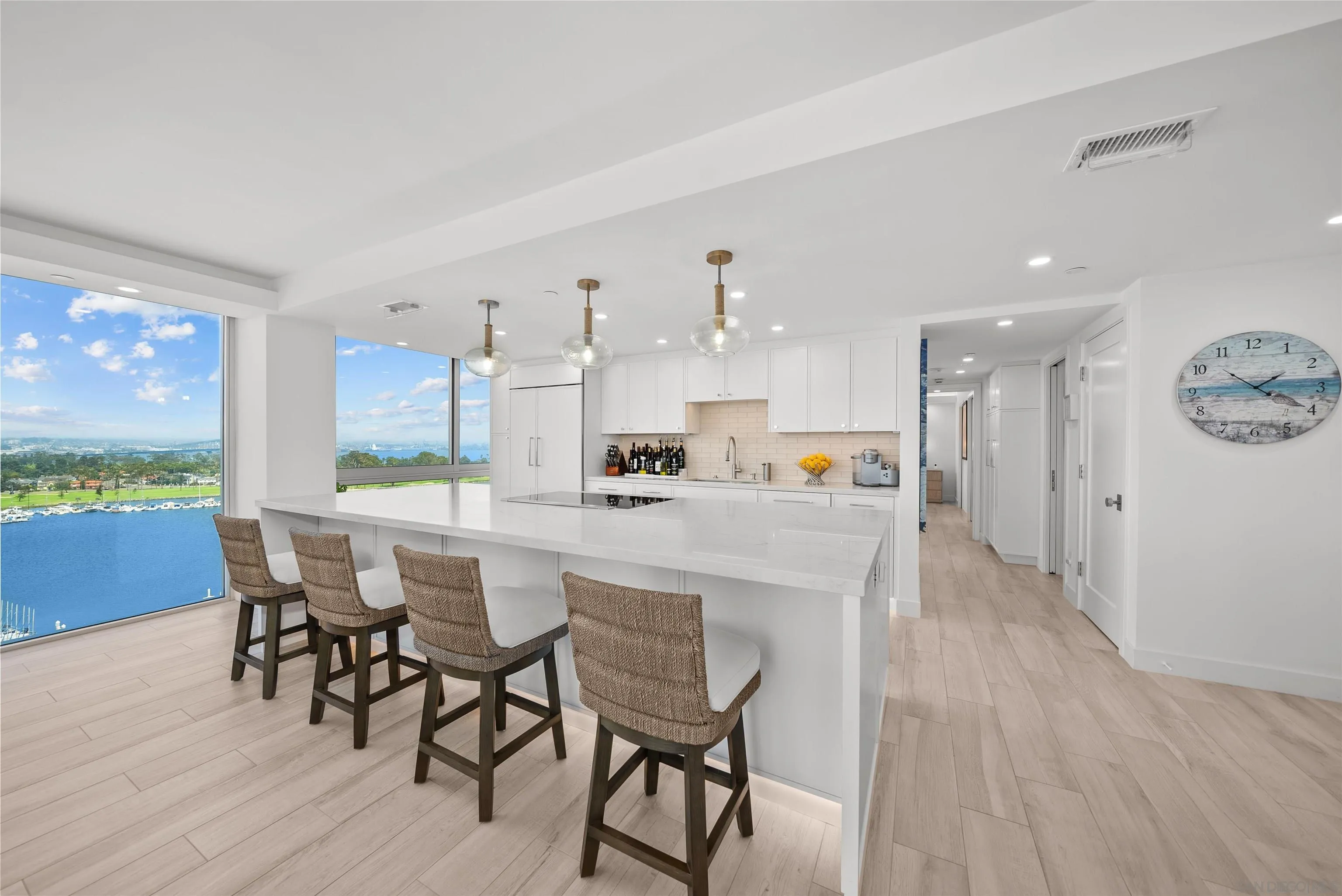 1710 Avenida Del Mundo Unit 1408