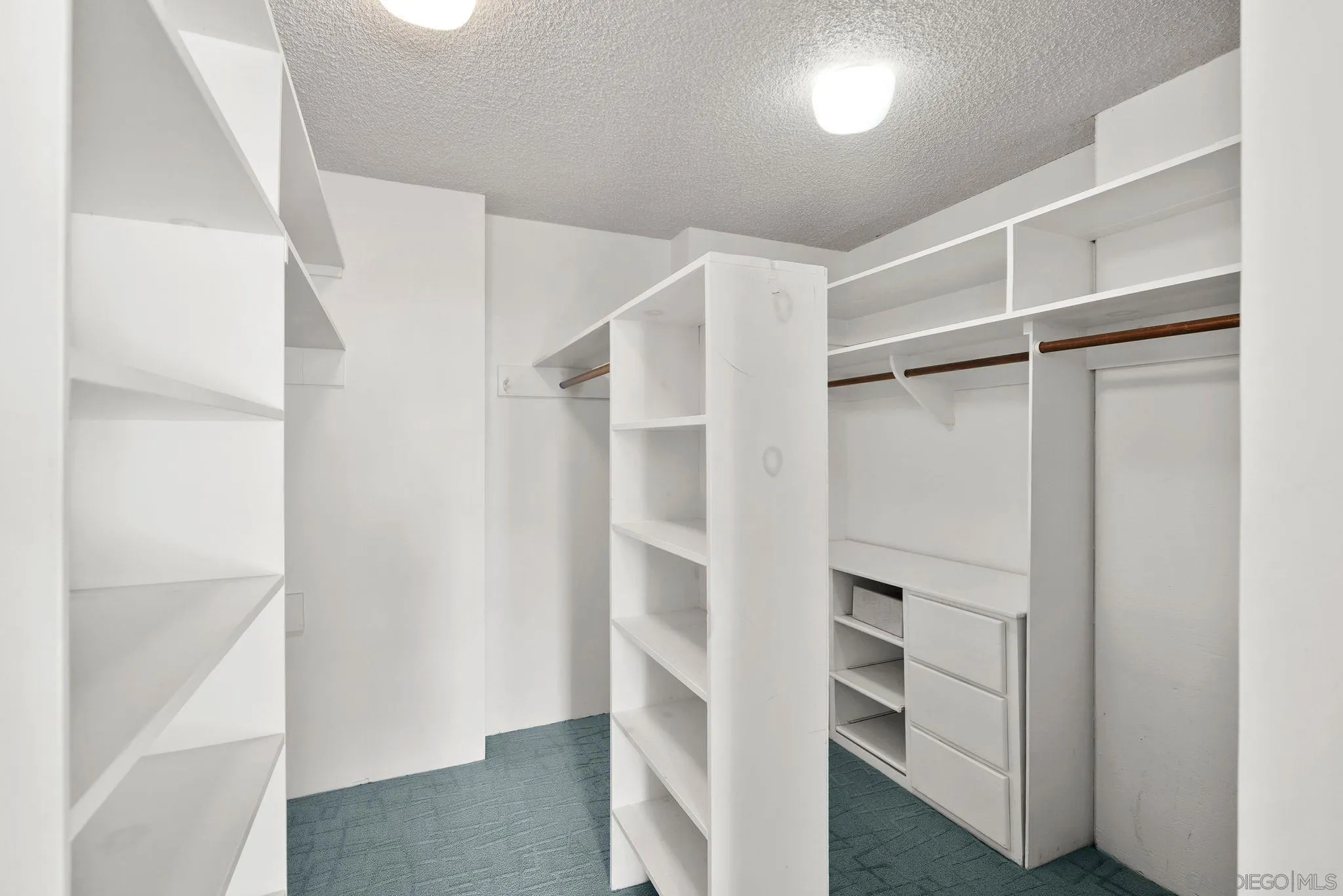 1730 Avenida Del Mundo Unit 402