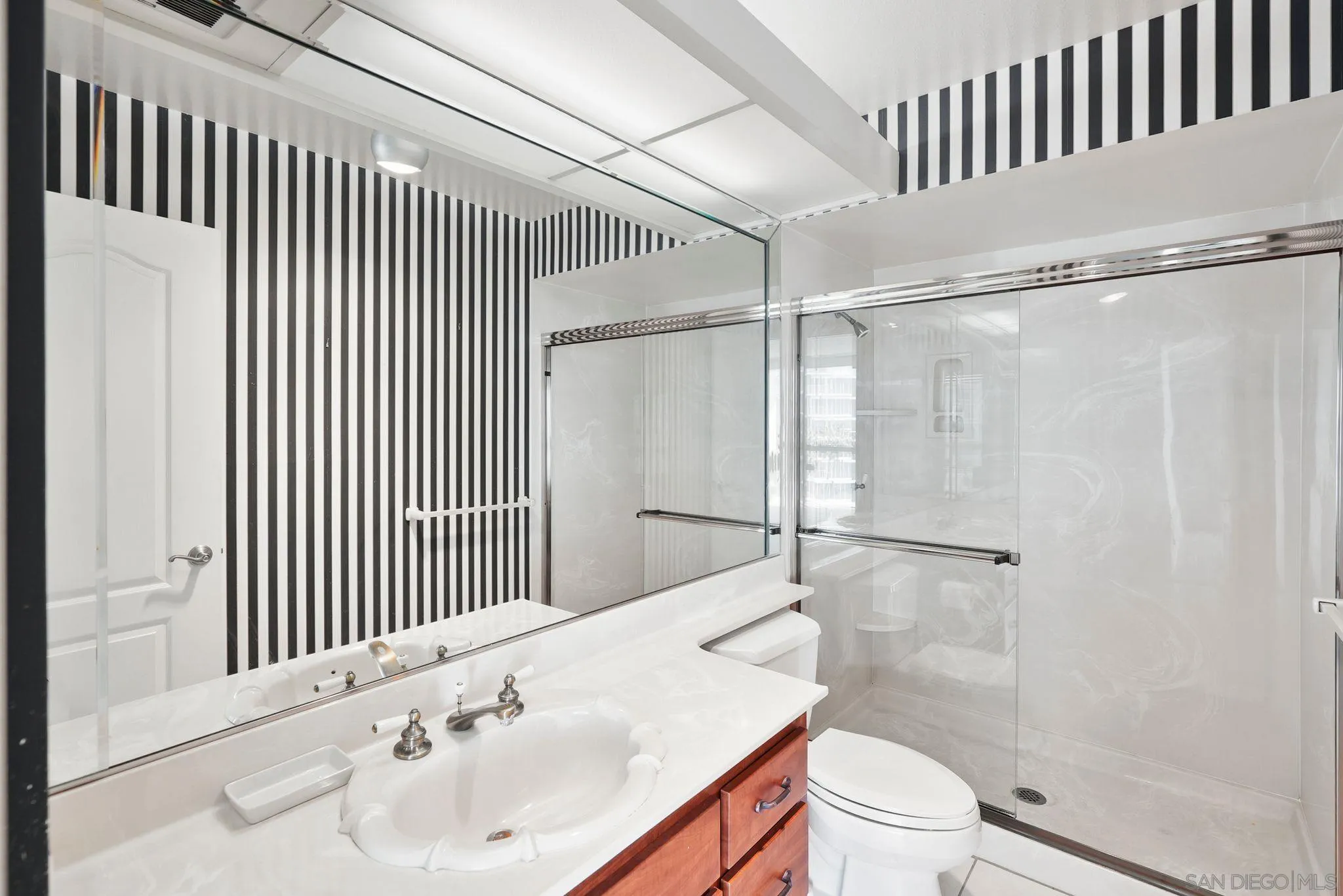 1730 Avenida Del Mundo Unit 402