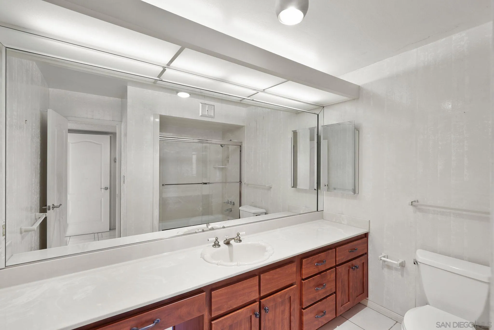 1730 Avenida Del Mundo Unit 402