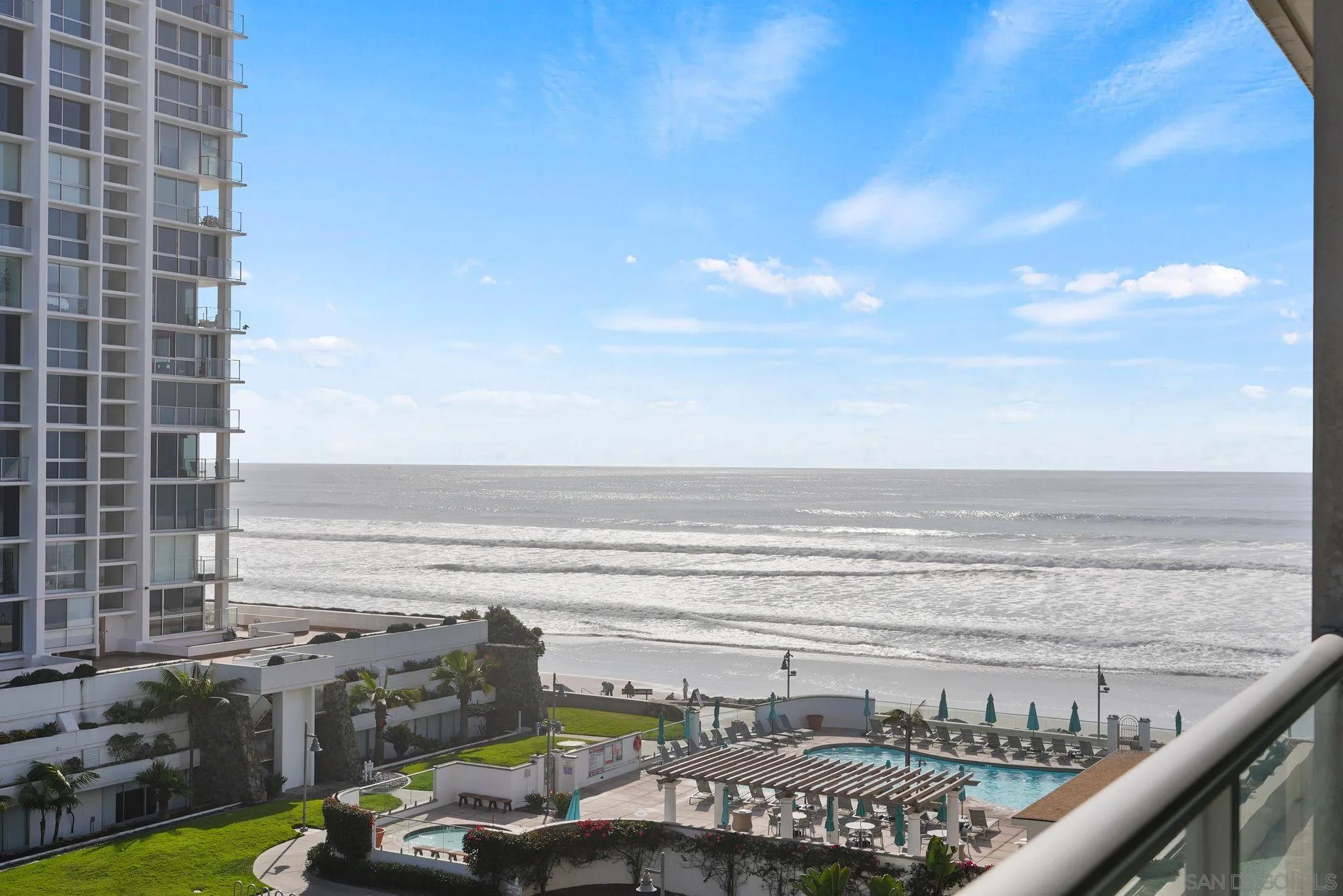 1730 Avenida Del Mundo Unit 402