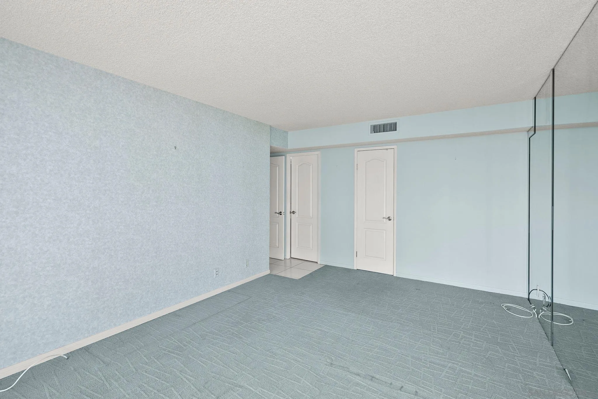 1730 Avenida Del Mundo Unit 402