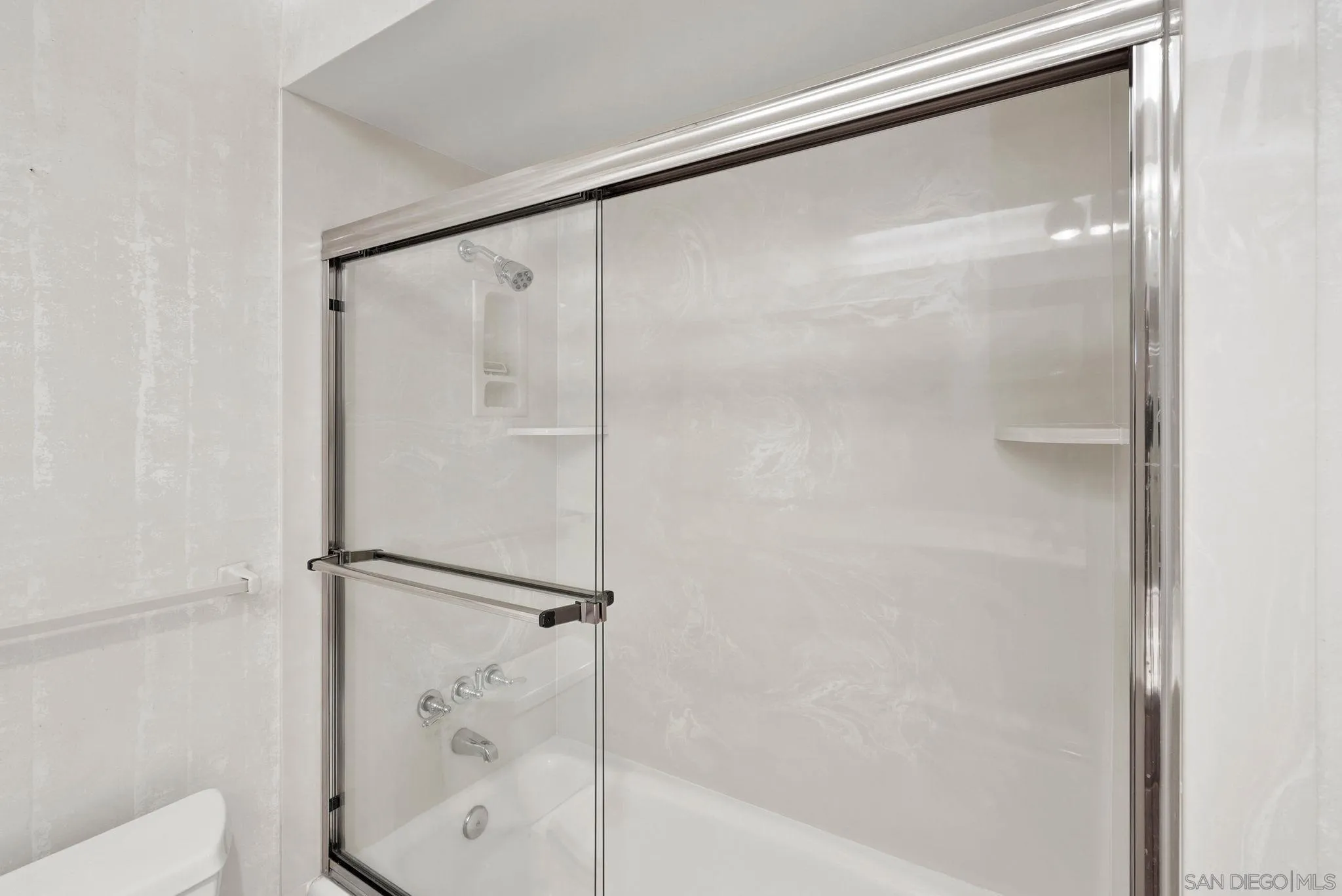 1730 Avenida Del Mundo Unit 402