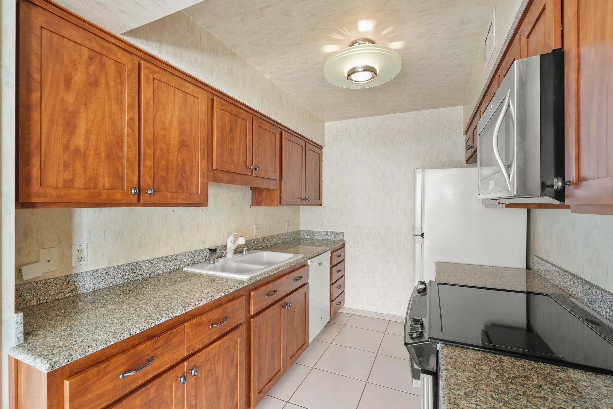 1730 Avenida Del Mundo Unit 402