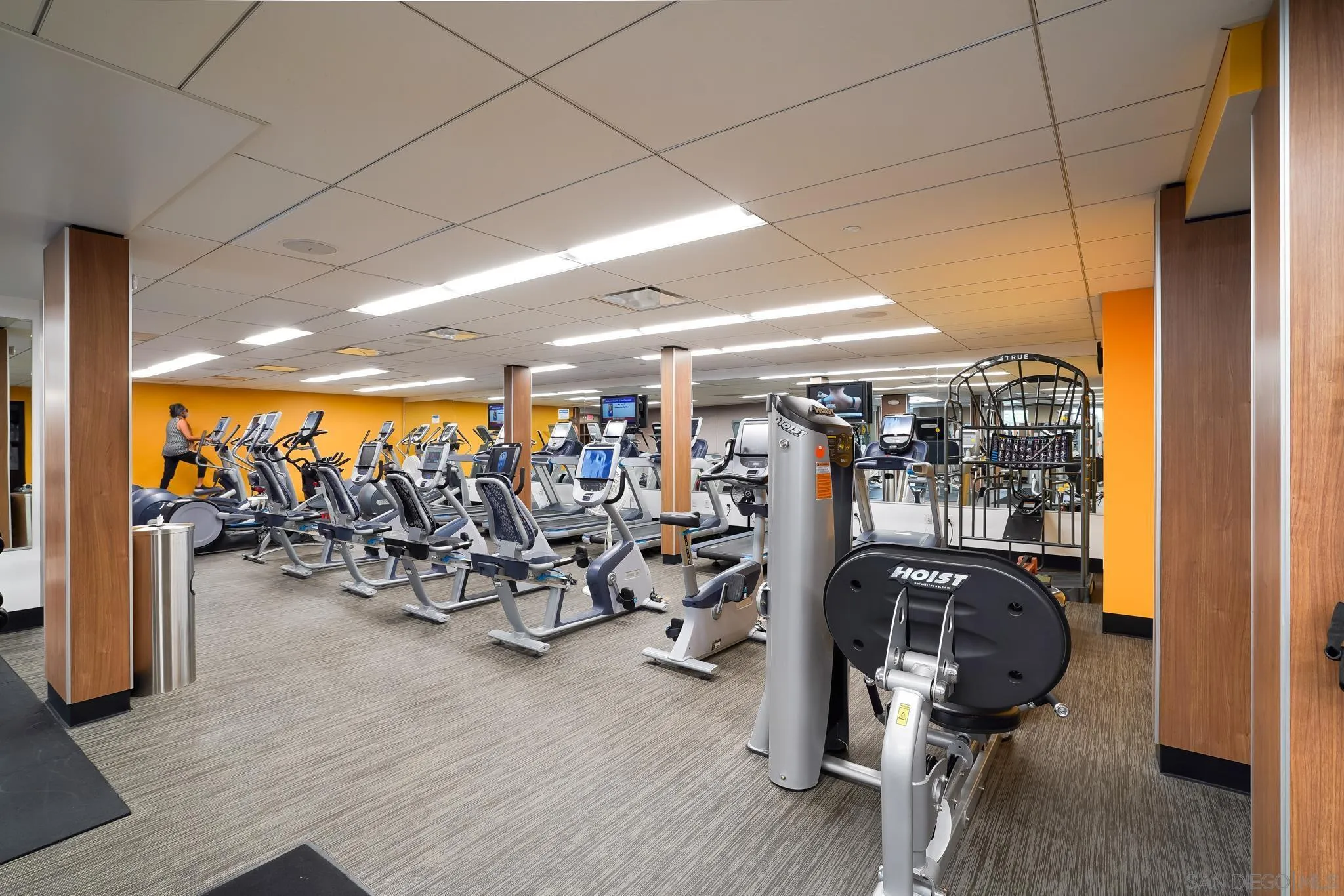 1810 Avenida Del Mundo Unit 408
