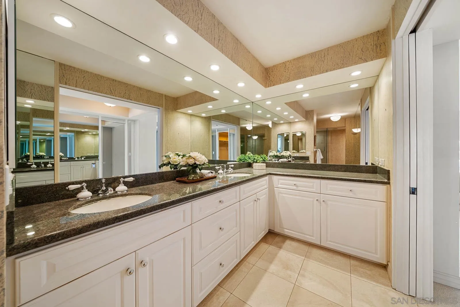 1780 Avenida Del Mundo Unit 409