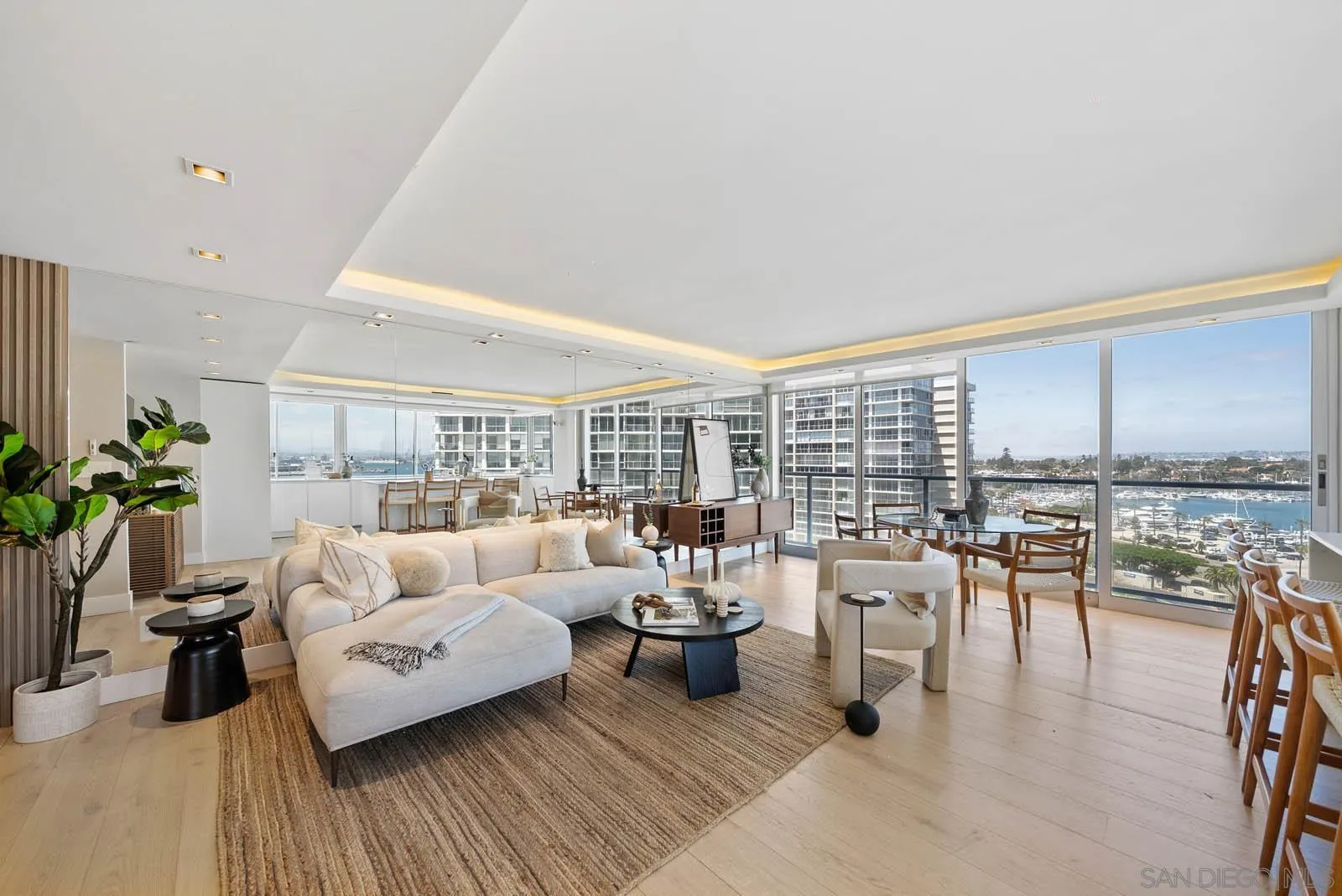 1780 Avenida Del Mundo Unit 902