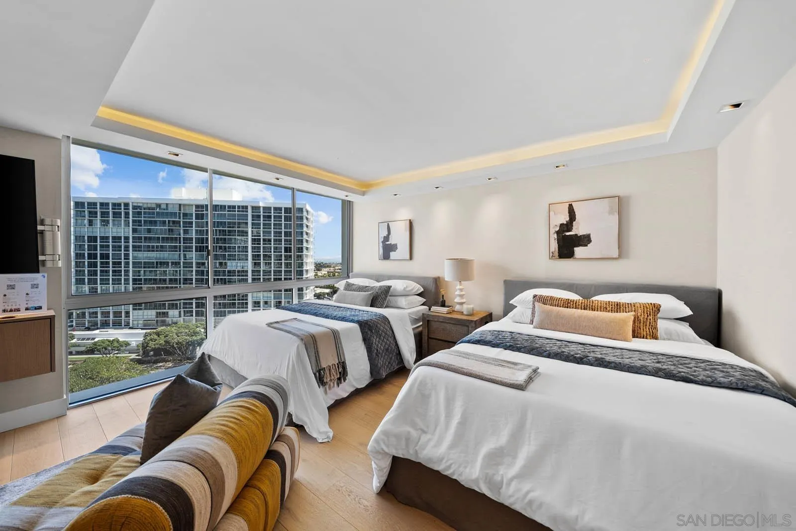1780 Avenida Del Mundo Unit 902