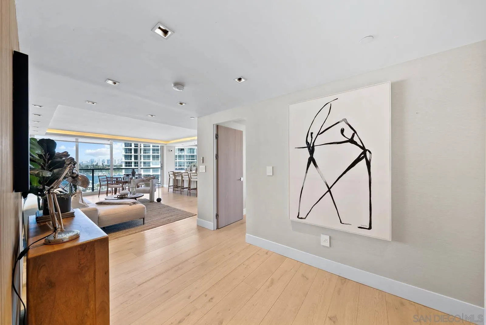 1780 Avenida Del Mundo Unit 902