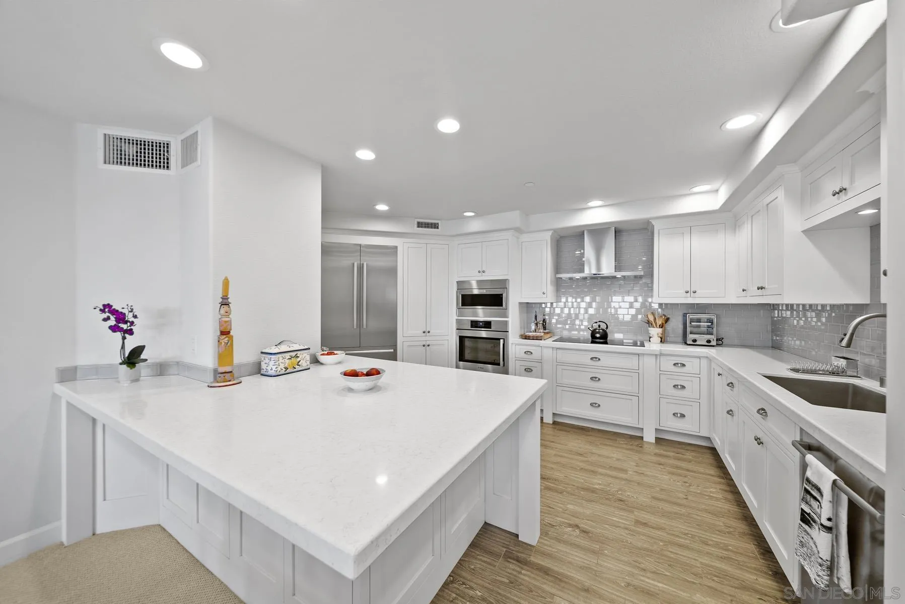 1099 1st St Unit 317