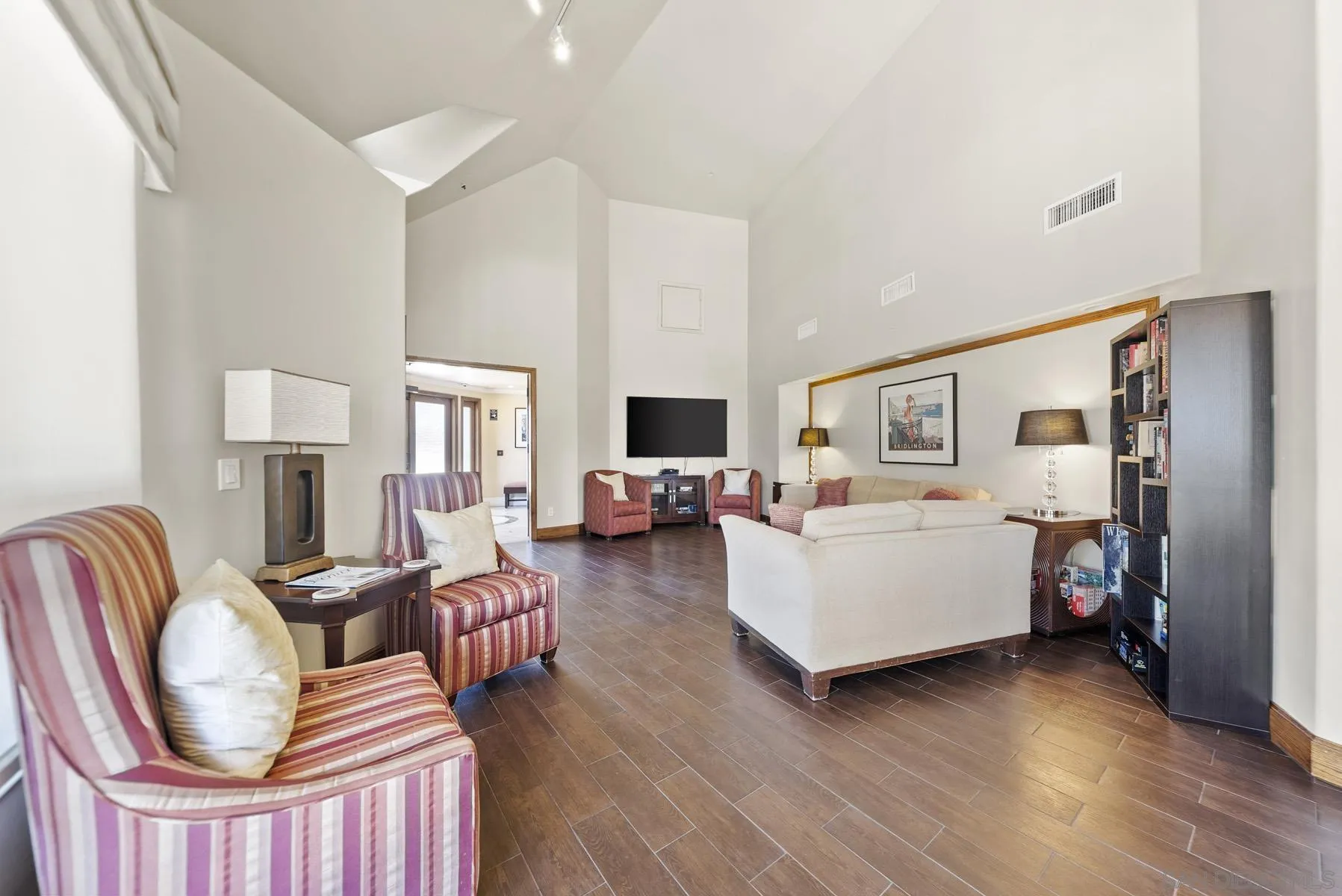 1099 1st St Unit 317