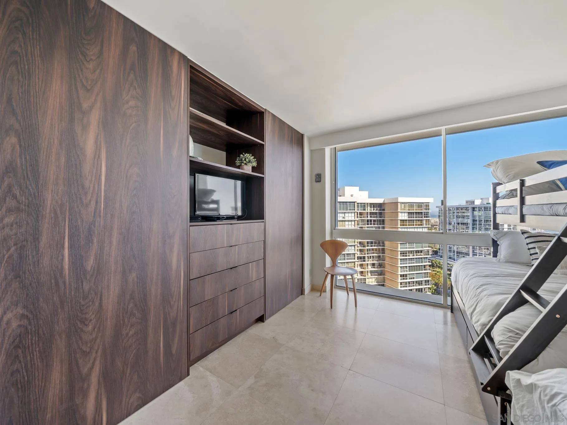 1730 Avenida Del Mundo Unit 1503