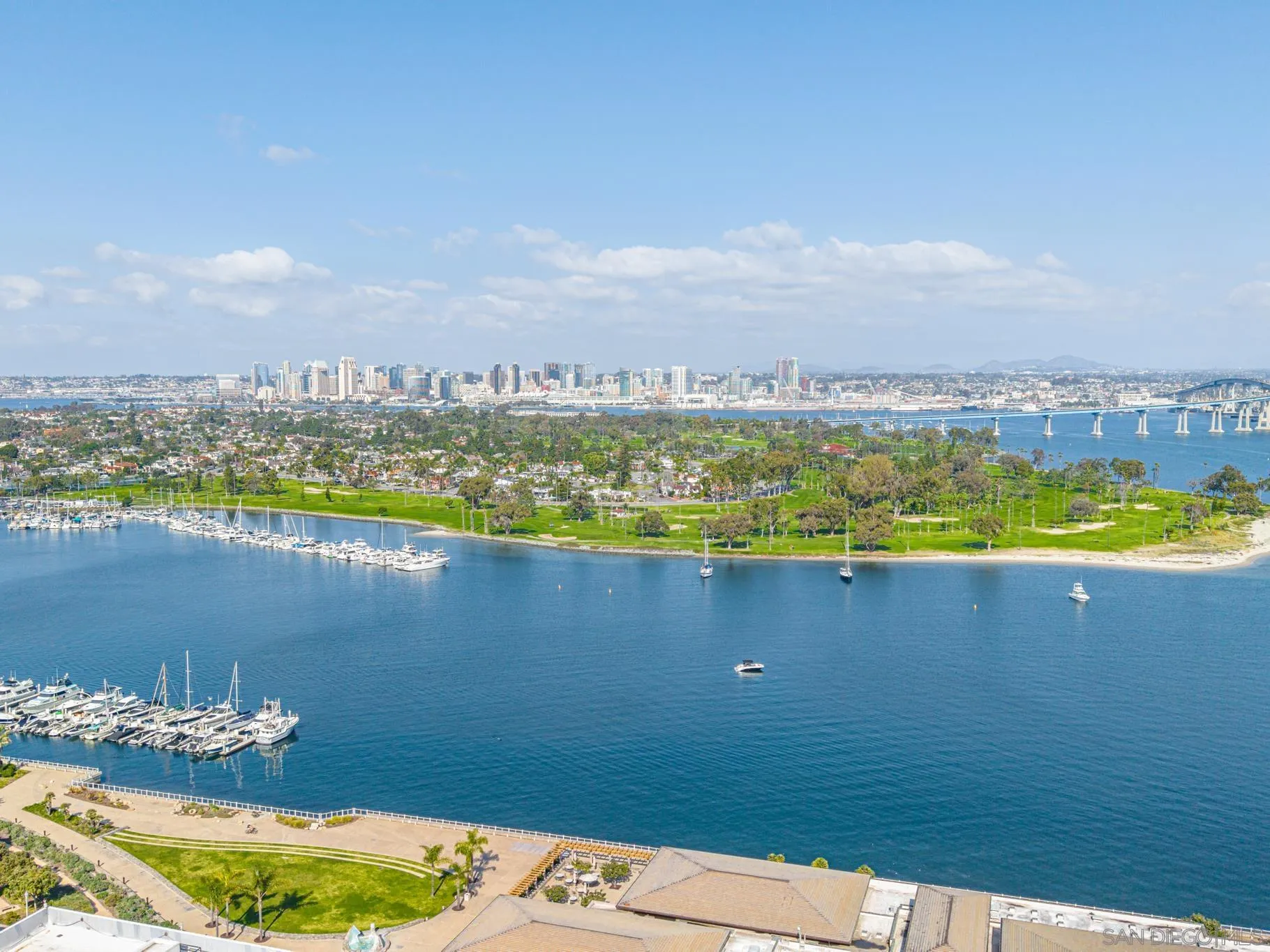 1810 Avenida Del Mundo Unit 907