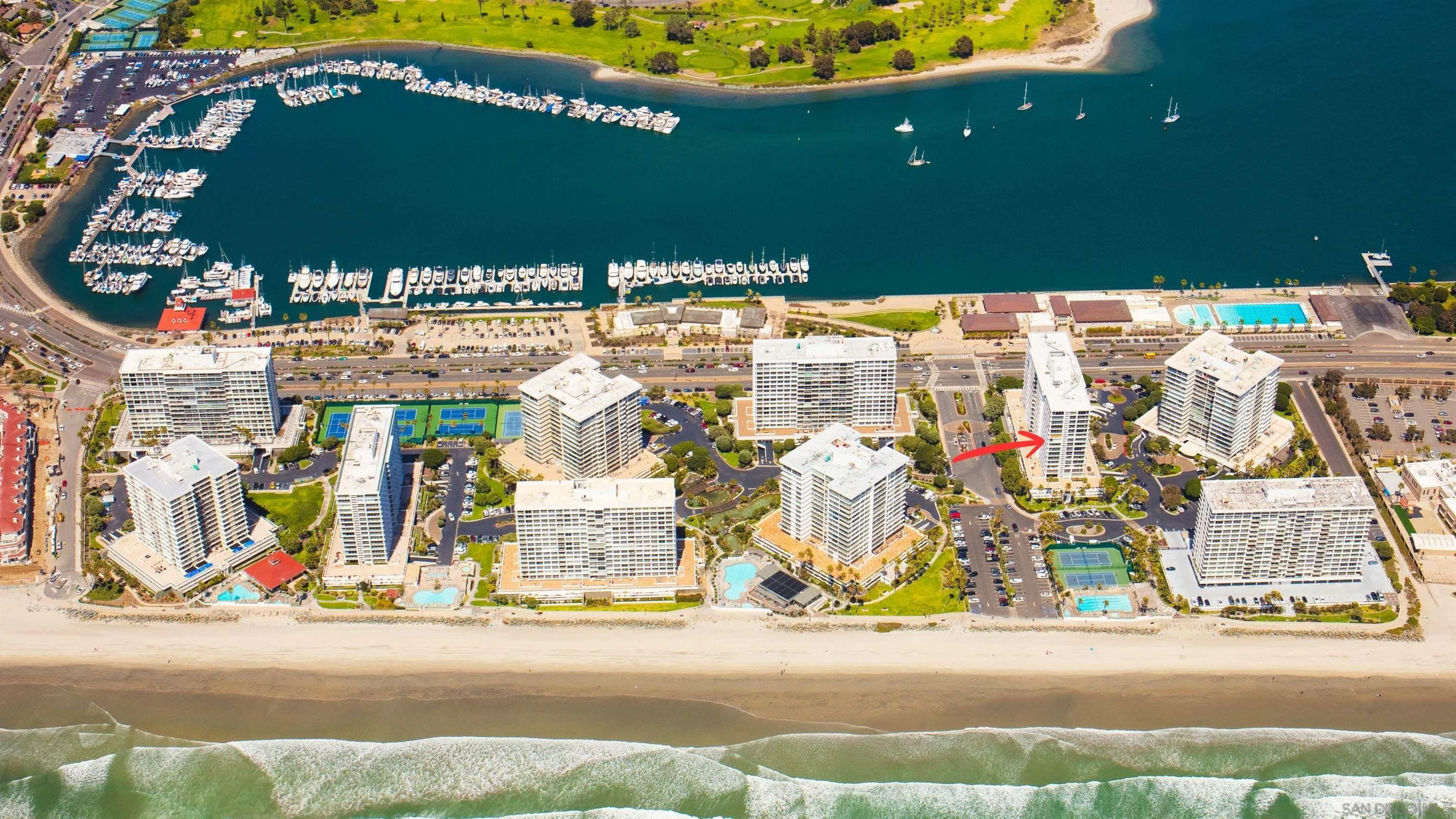 1810 Avenida Del Mundo Unit 907
