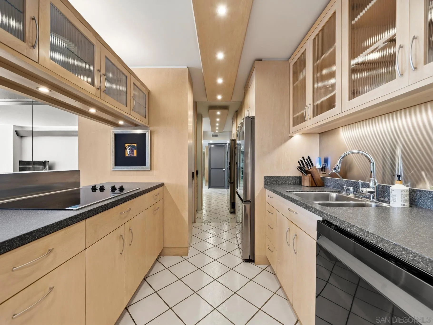 1770 Avenida Del Mundo Unit 1401