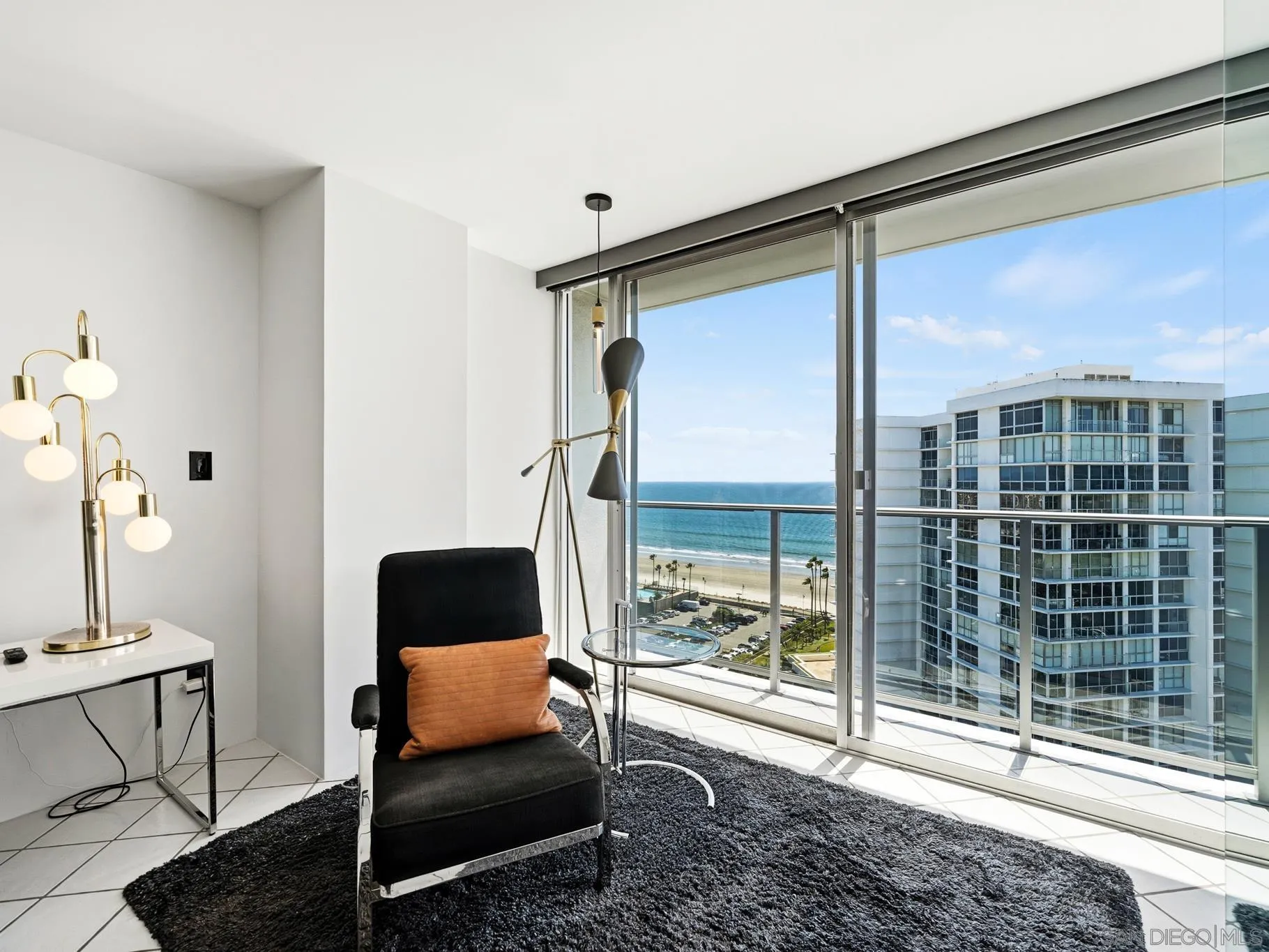 1770 Avenida Del Mundo Unit 1401