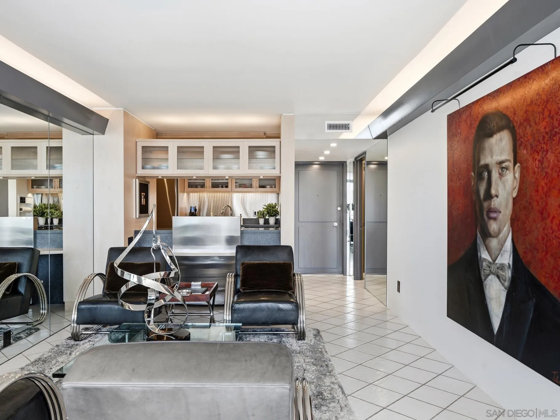 1770 Avenida Del Mundo Unit 1401