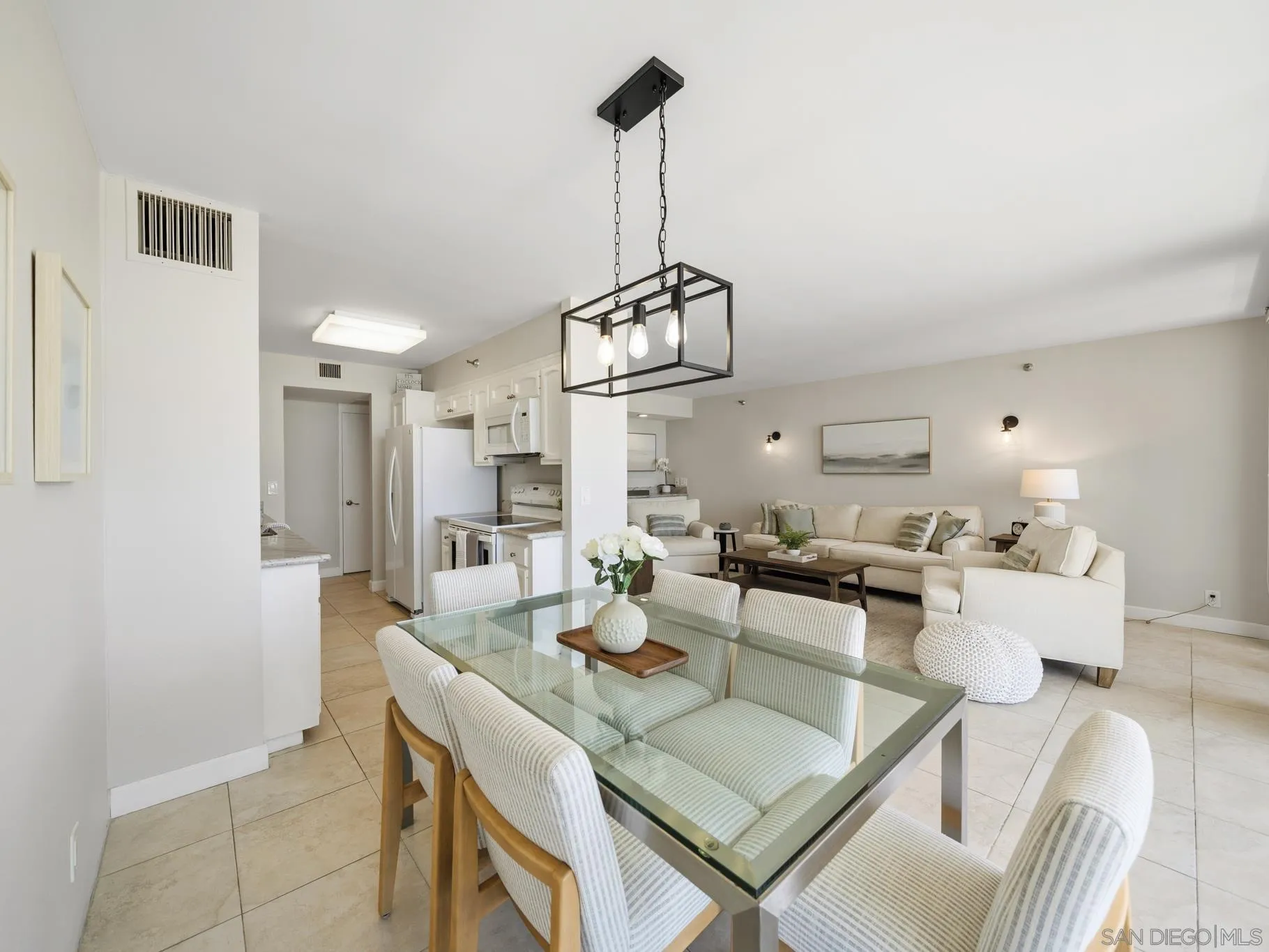 1750 Avenida Del Mundo Unit 908