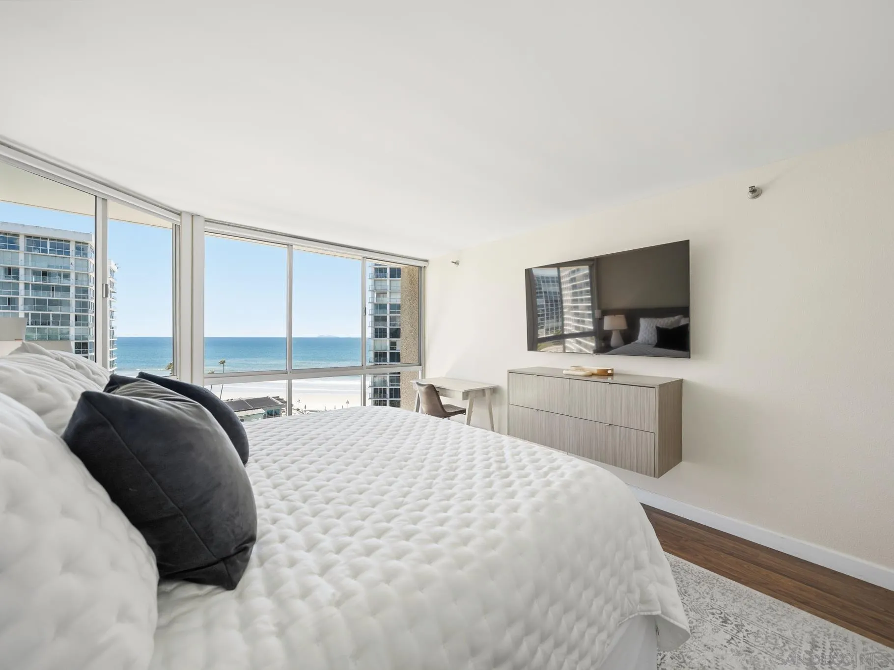1750 Avenida Del Mundo Unit 908